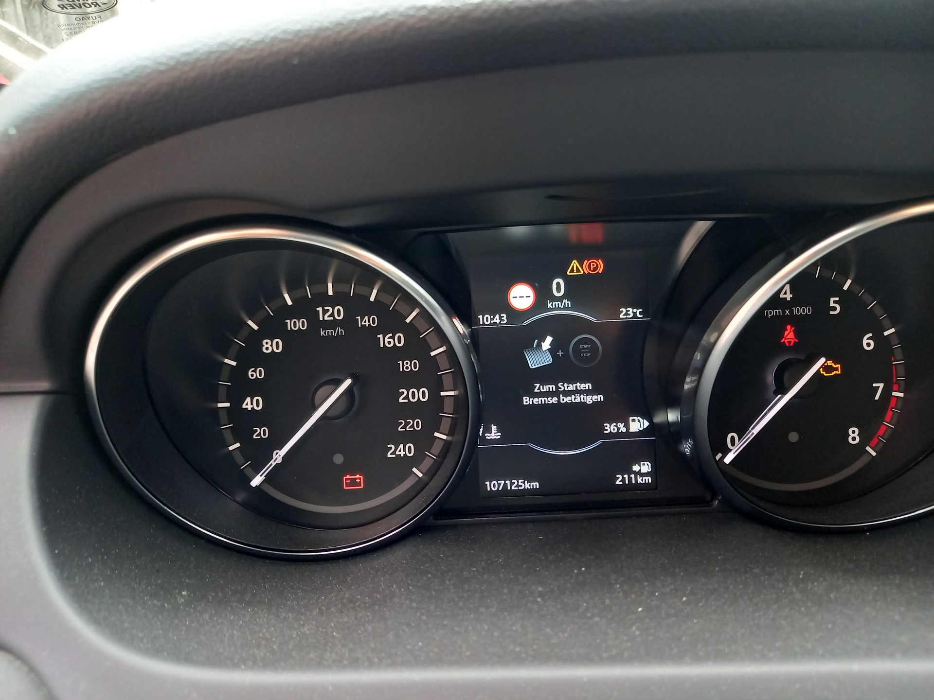 LAND ROVER Discovery Sport 2.0 Si4 HSE AT9-image-5