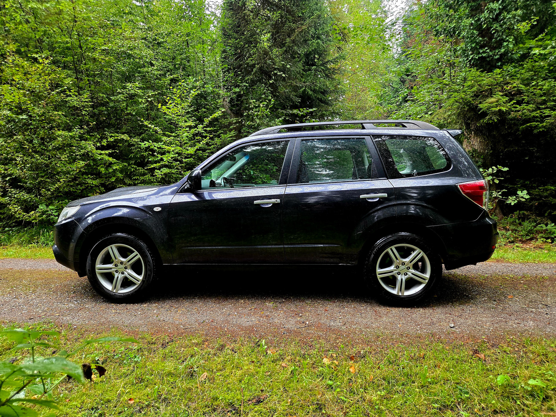 SUBARU Forester 2.5XT Comfort Automatic-image-3
