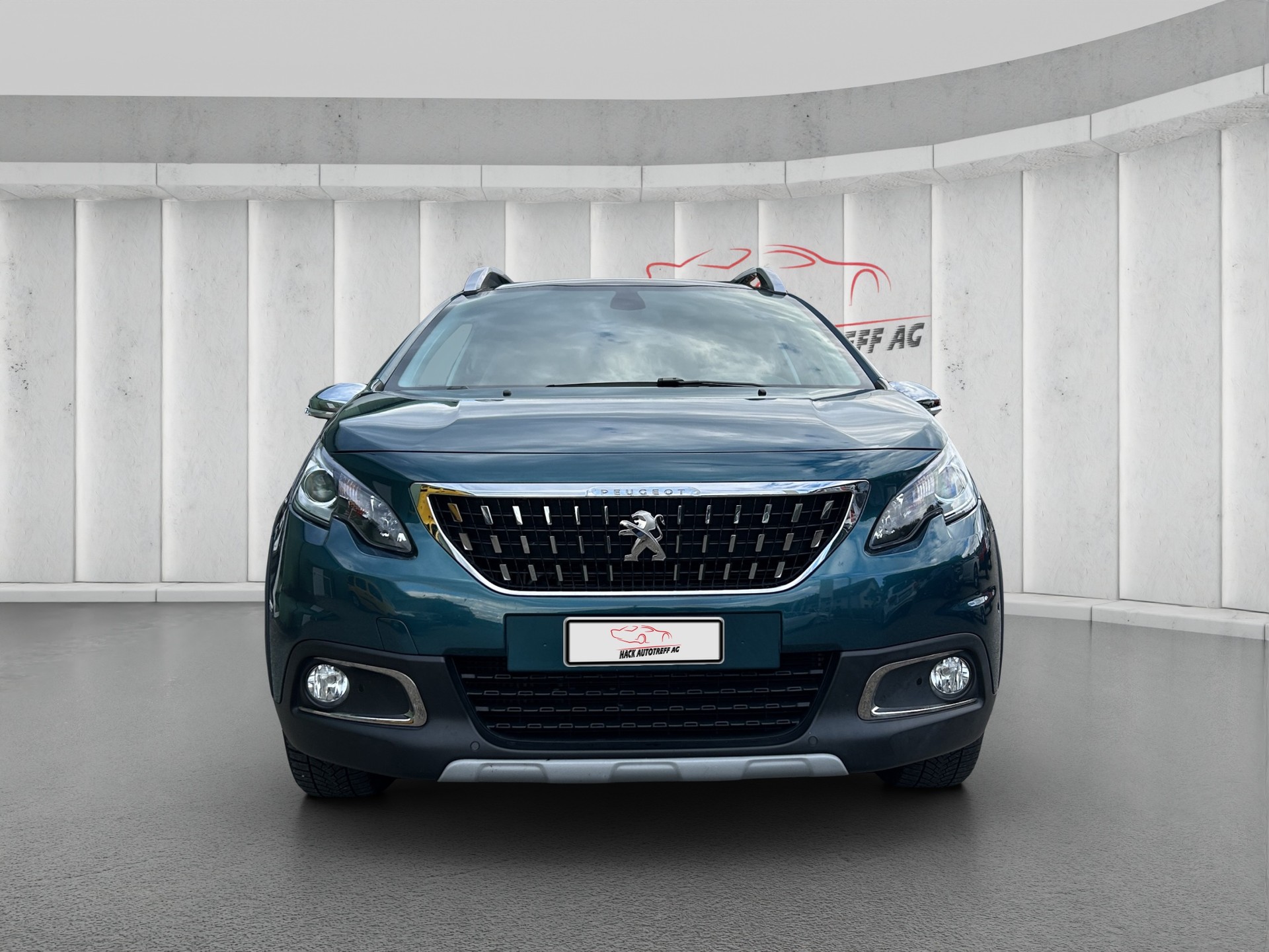 PEUGEOT 2008 1.2 PureTech Crossway EAT6-image-1