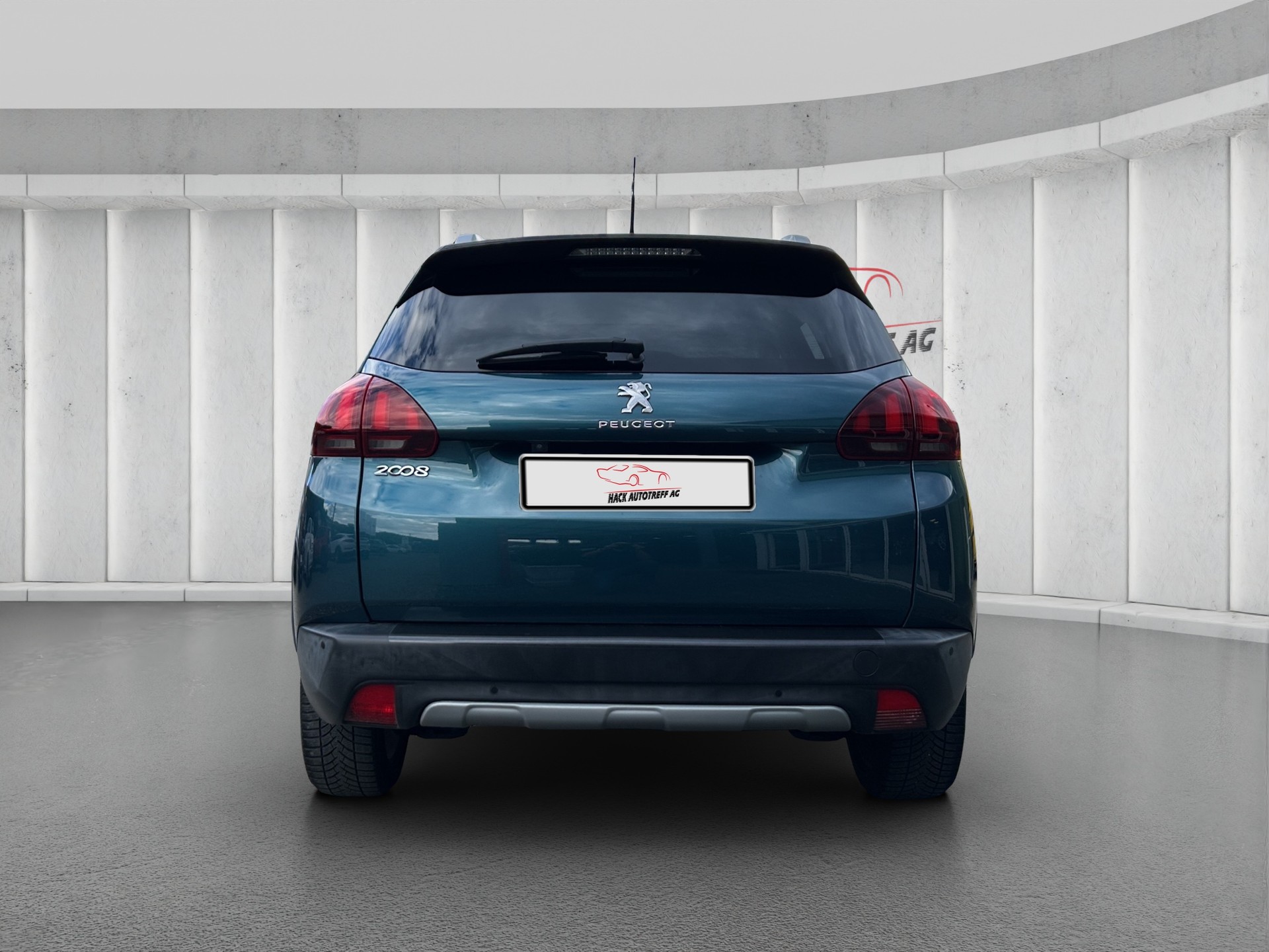 PEUGEOT 2008 1.2 PureTech Crossway EAT6-image-4