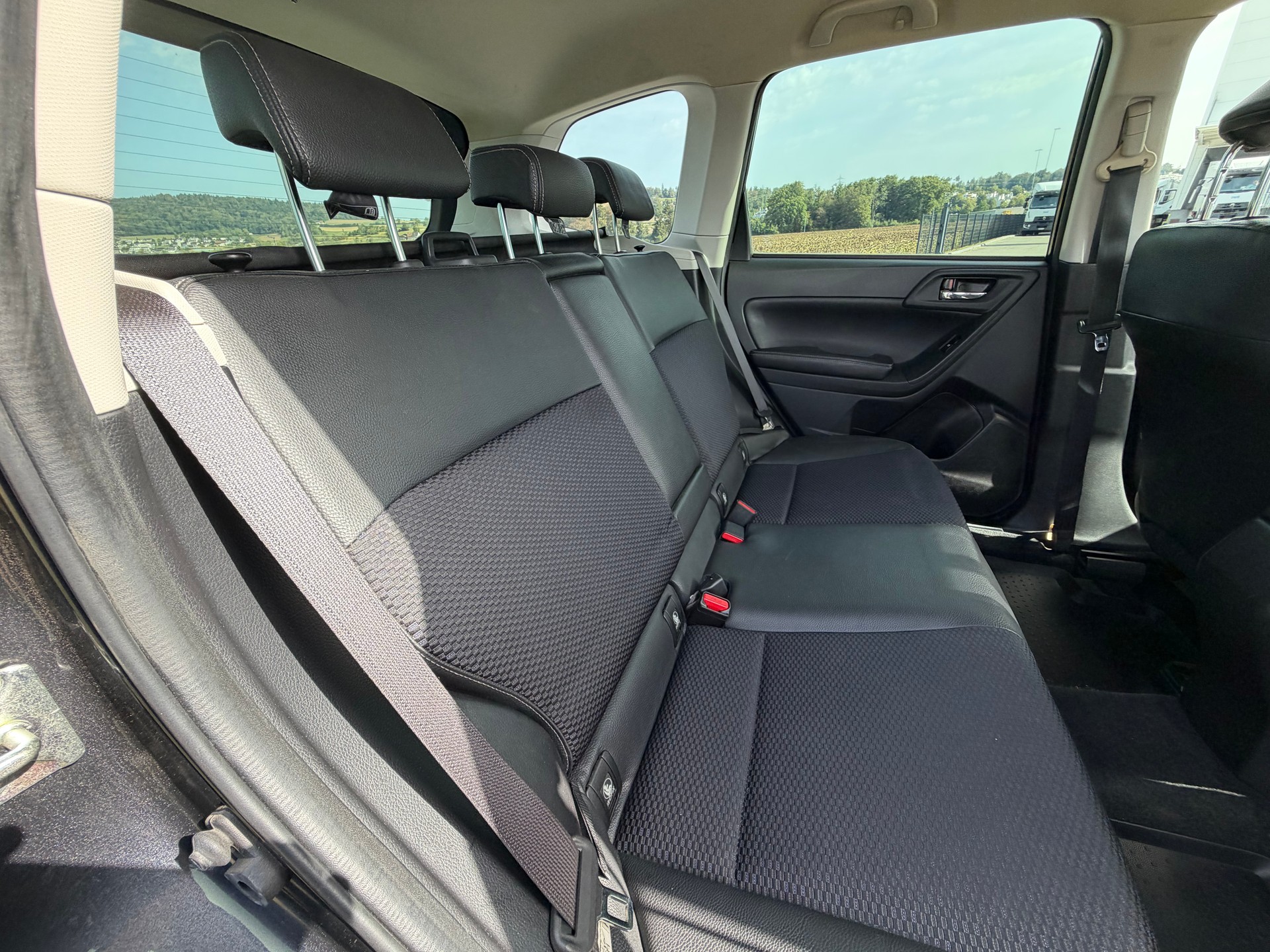 SUBARU Forester 2.0XT Sport Lineartronic-image-23