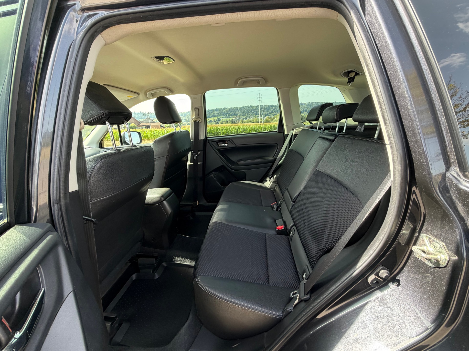 SUBARU Forester 2.0XT Sport Lineartronic-image-21