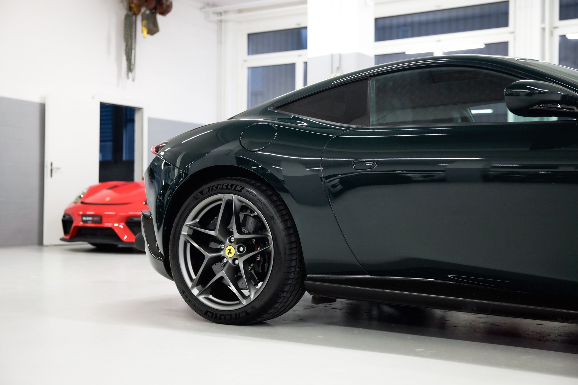FERRARI Roma 3.9 V8 T Werksgarantie Ferrari bis Juli 2028-image-13