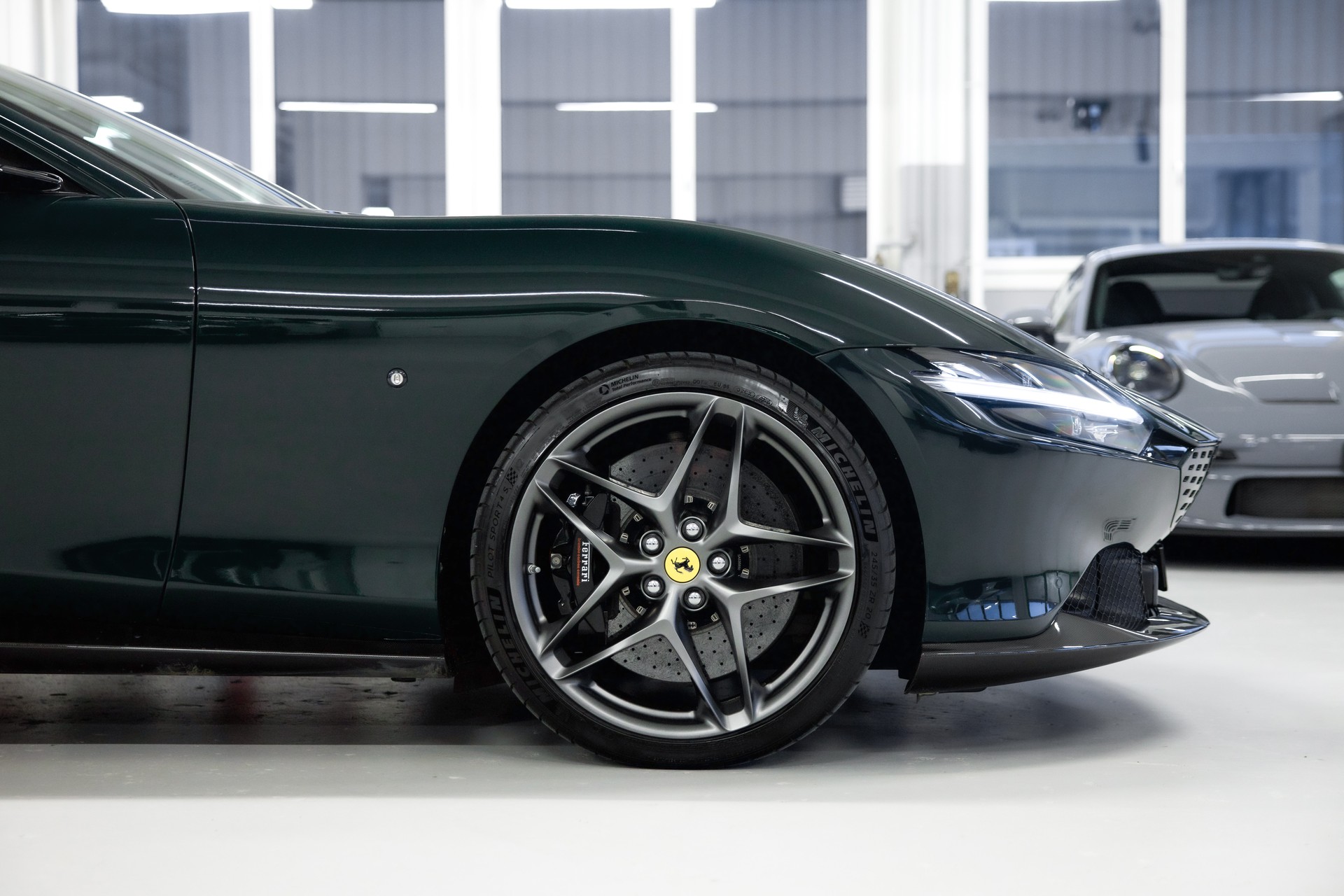 FERRARI Roma 3.9 V8 T Werksgarantie Ferrari bis Juli 2028-image-12