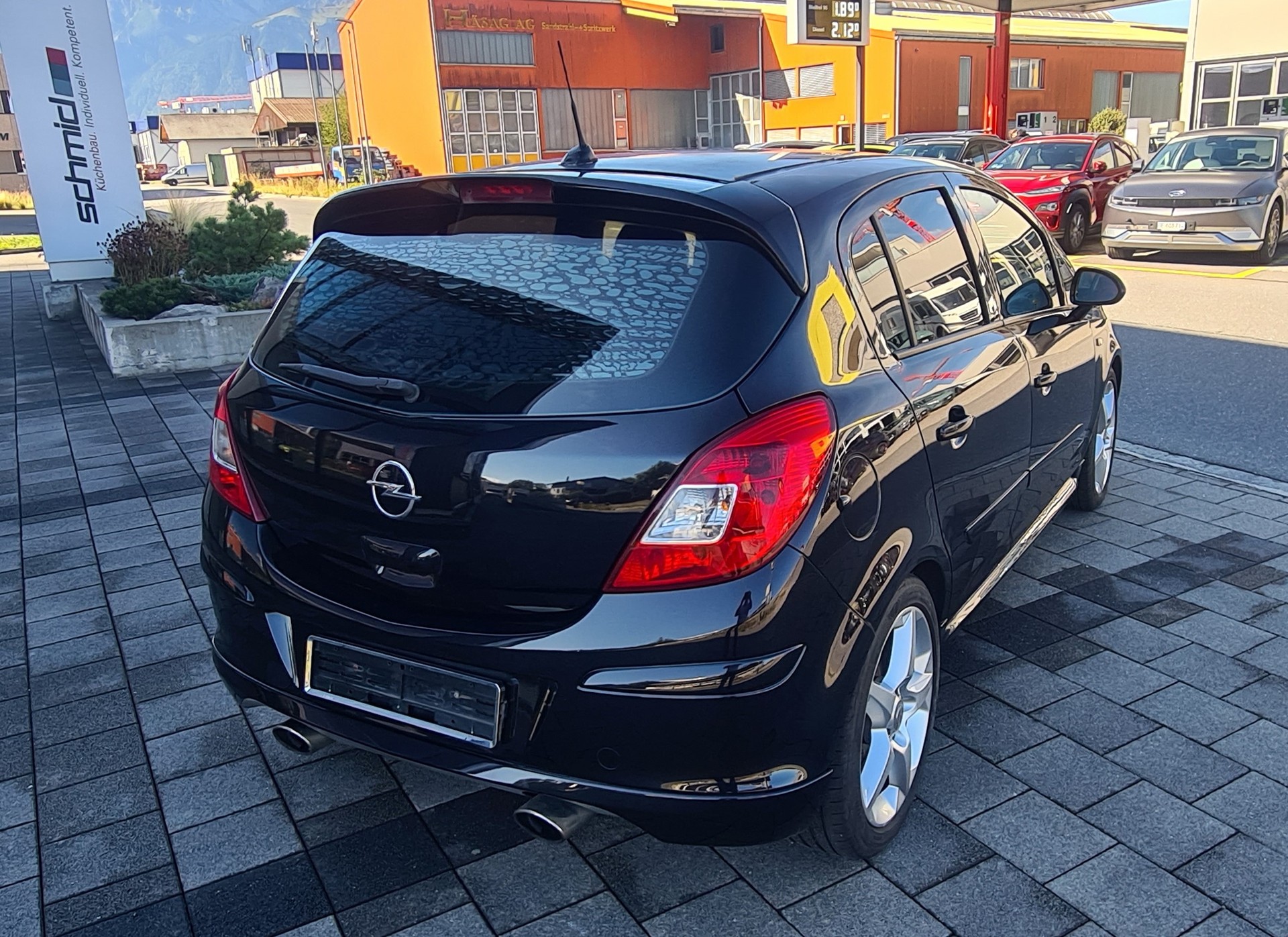 OPEL Corsa 1.6 Turbo GSi-image-4
