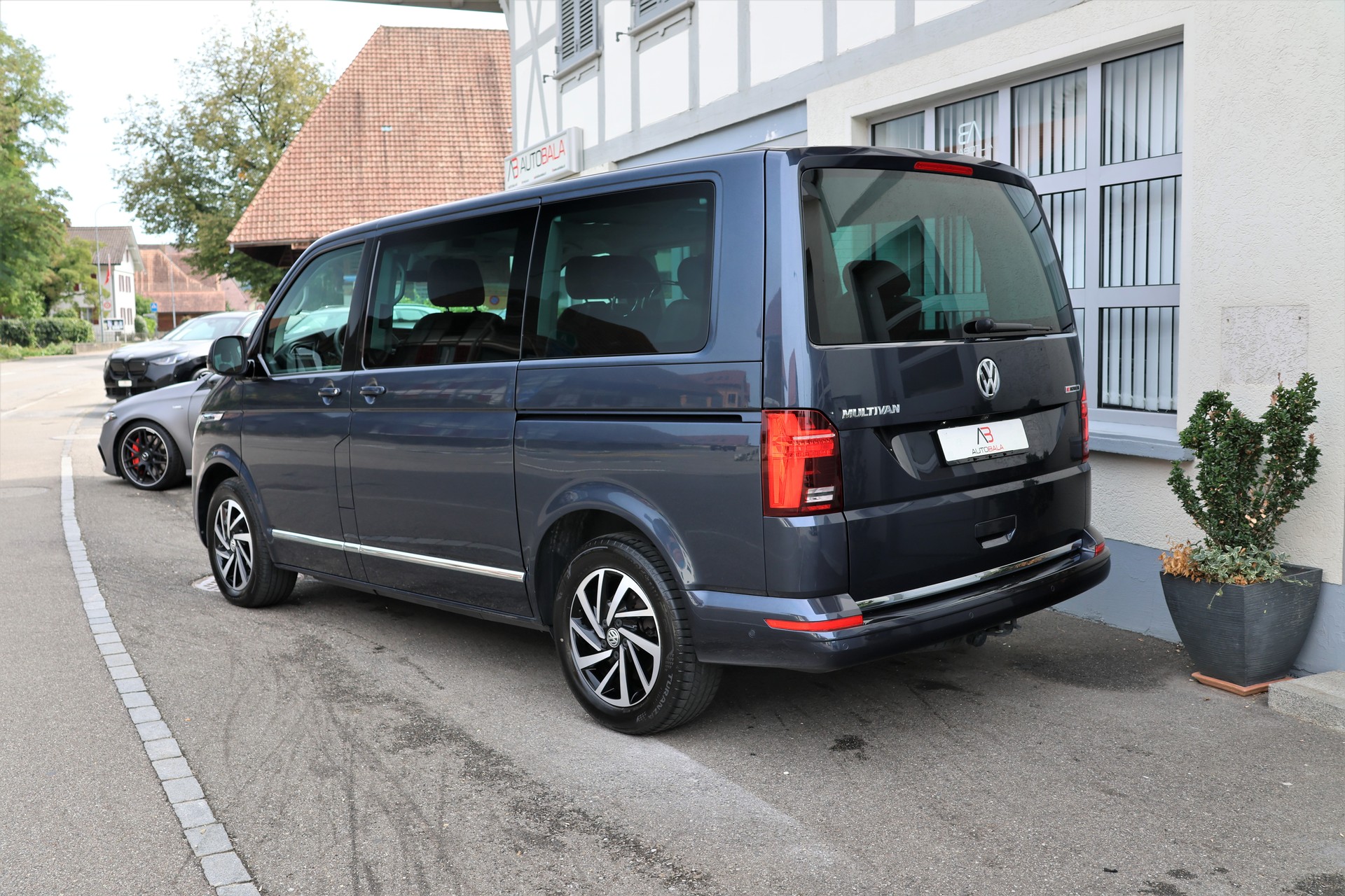 VW T6.1 Multivan 2.0 Bi-TDI Highline 4Motion DSG + 2.5T AHK-image-6