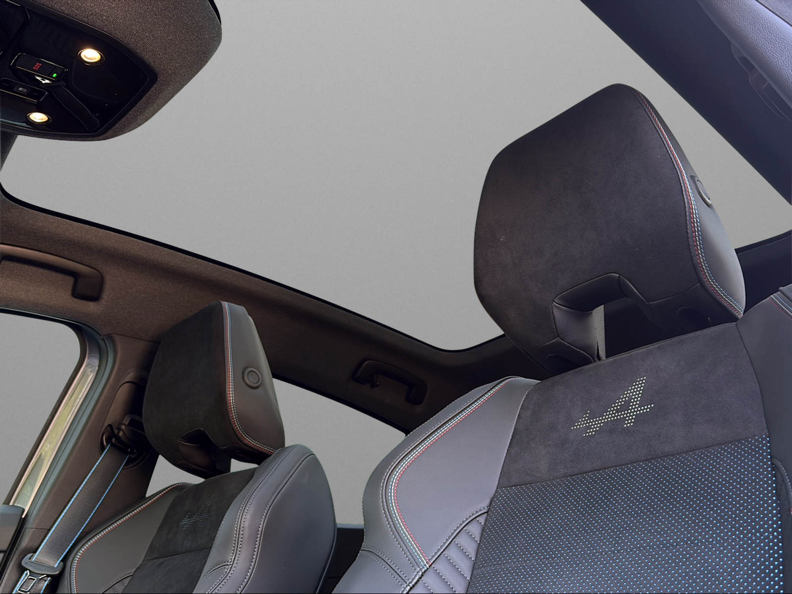 RENAULT Rafale 1.2 E-Tech Plug-in Hybrid 300 4x4 Esprit Alpine-image-11