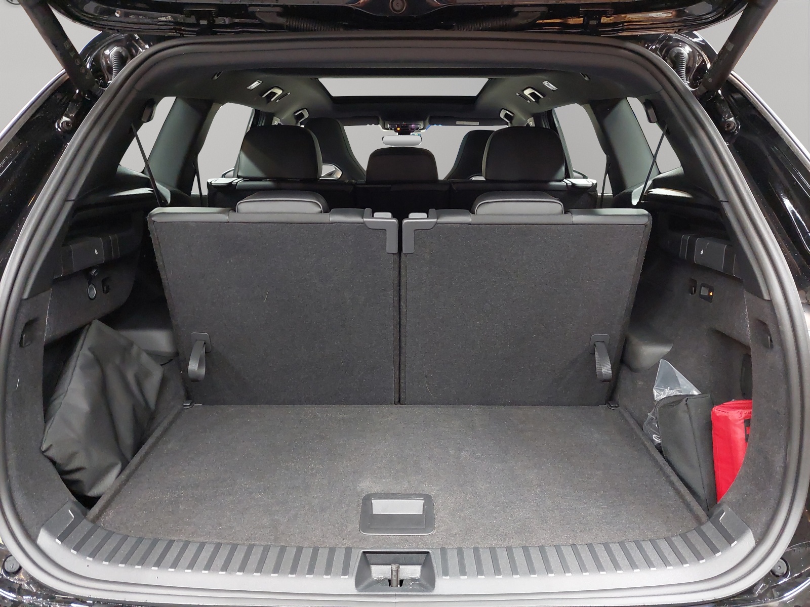 VW Tayron 2.0 TDI SCR R-Line 4Motion DSG-image-11