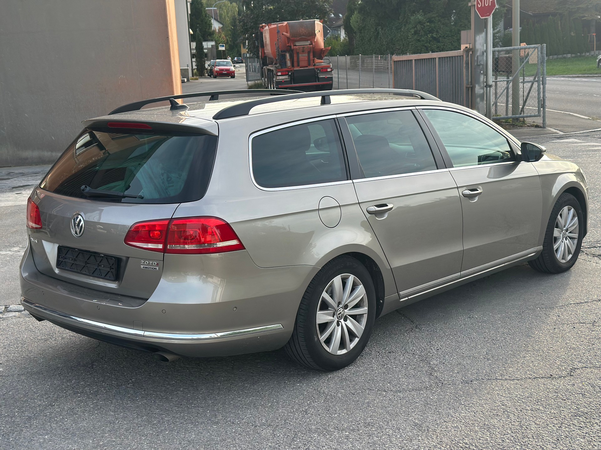 VW Passat Variant 2.0 TDI BMT Comfortline 4MDSG-image-2