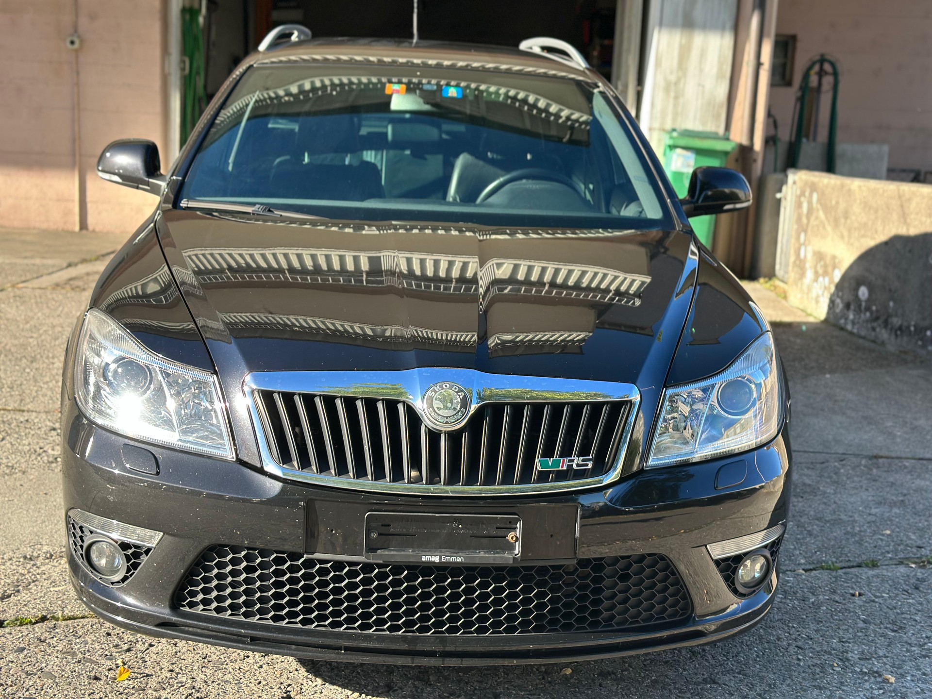 SKODA Octavia Combi 2.0 TSI RS-image-0