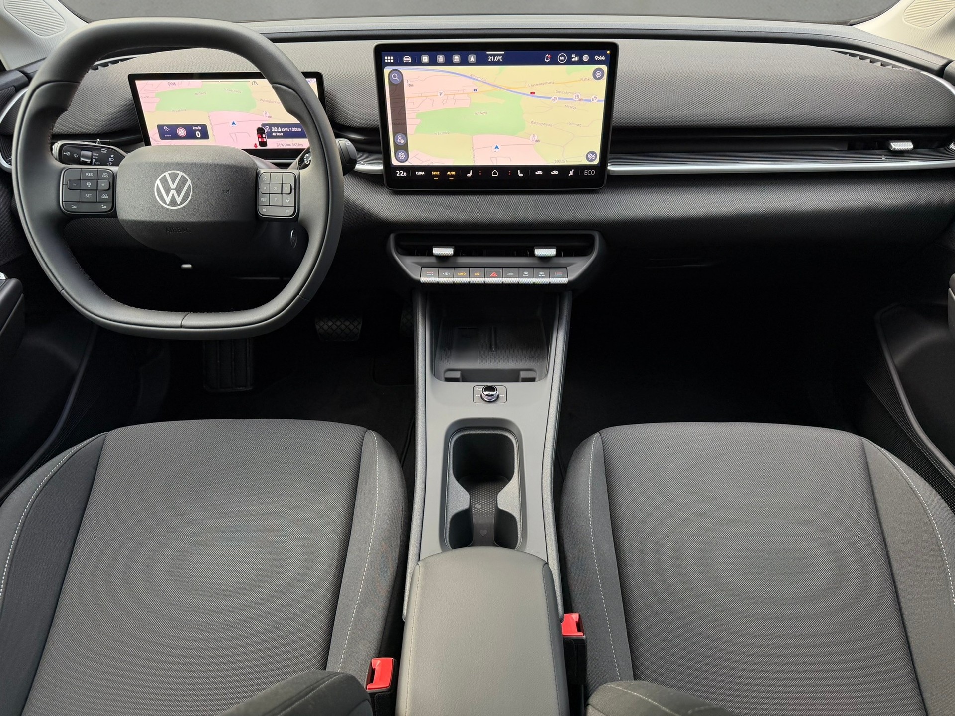 VW ID.Polo 52 kWh Life Edition One-image-8