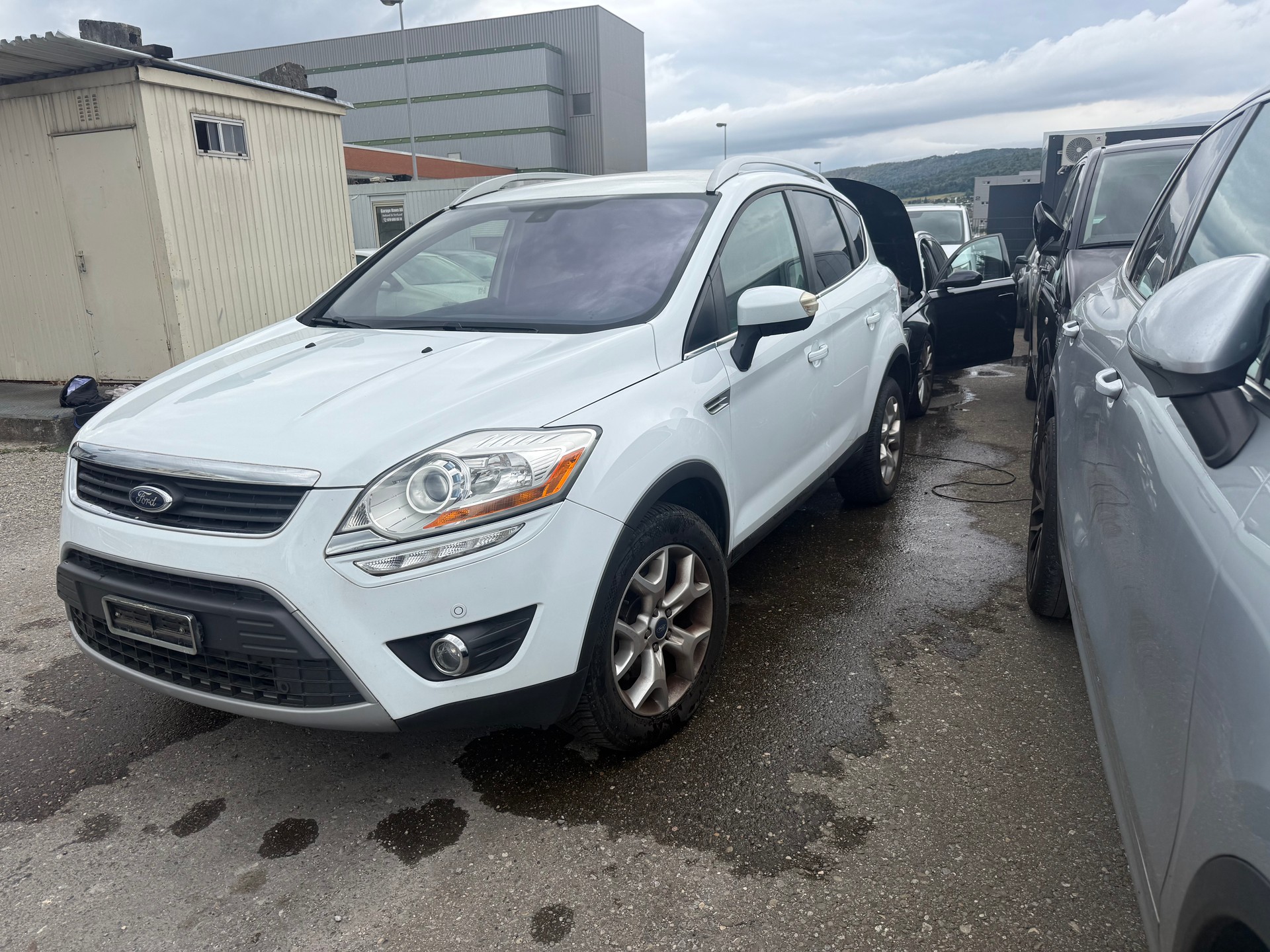 FORD Kuga 2.0 TDCi Titanium 4WD PowerShift-image-1
