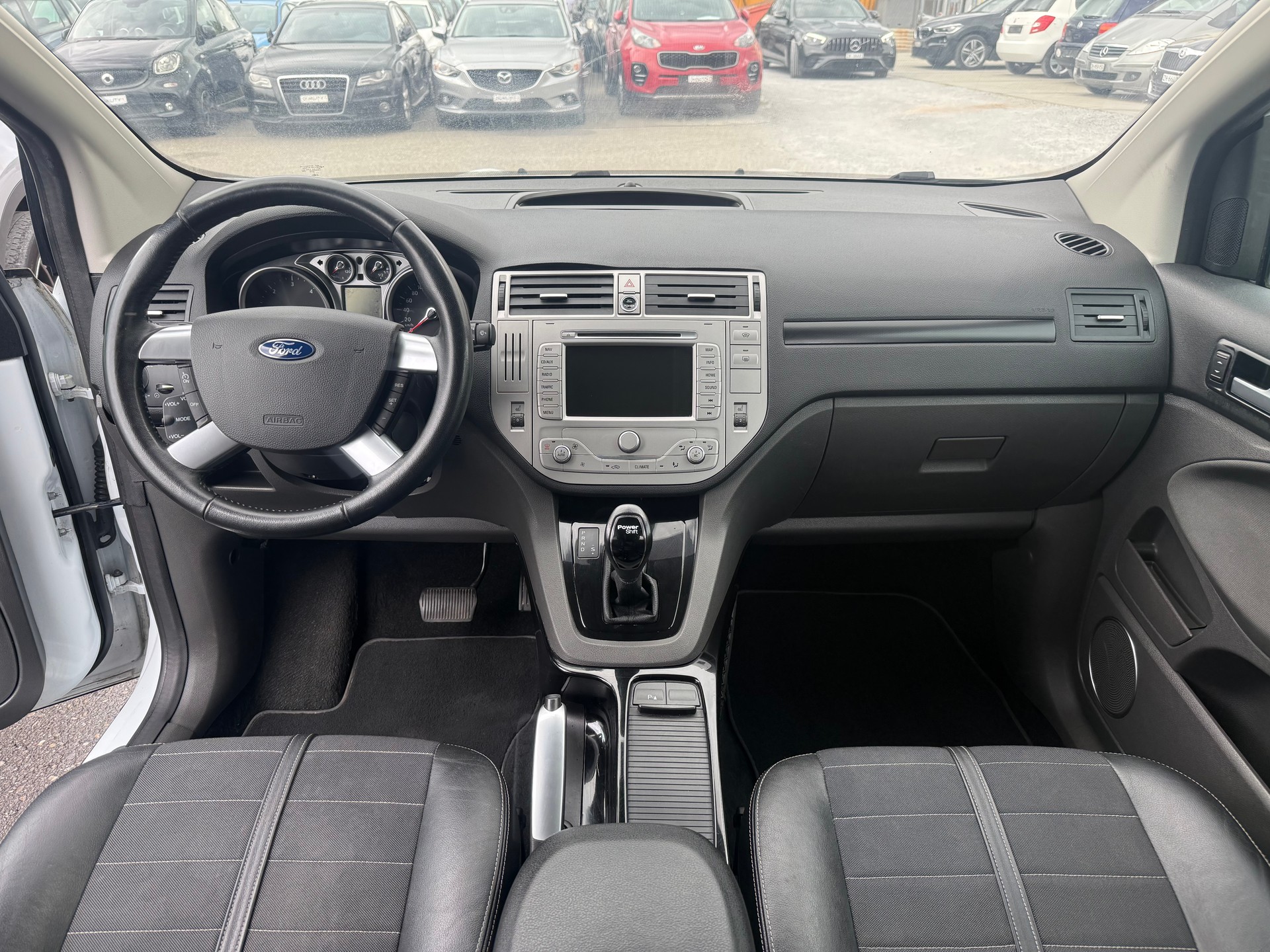 FORD Kuga 2.0 TDCi Titanium 4WD PowerShift-image-10