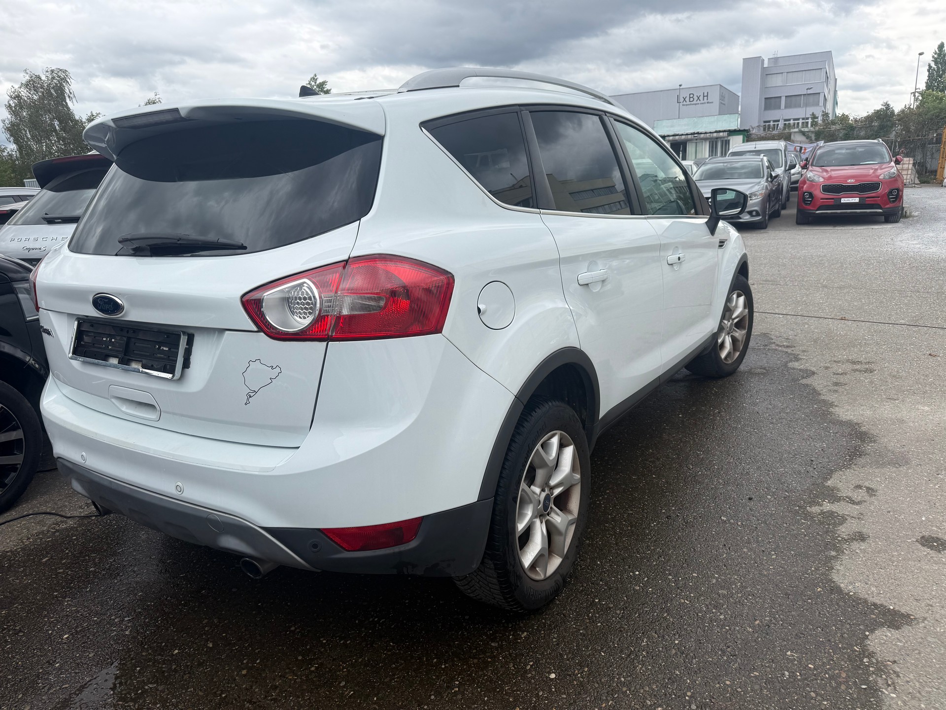 FORD Kuga 2.0 TDCi Titanium 4WD PowerShift-image-4