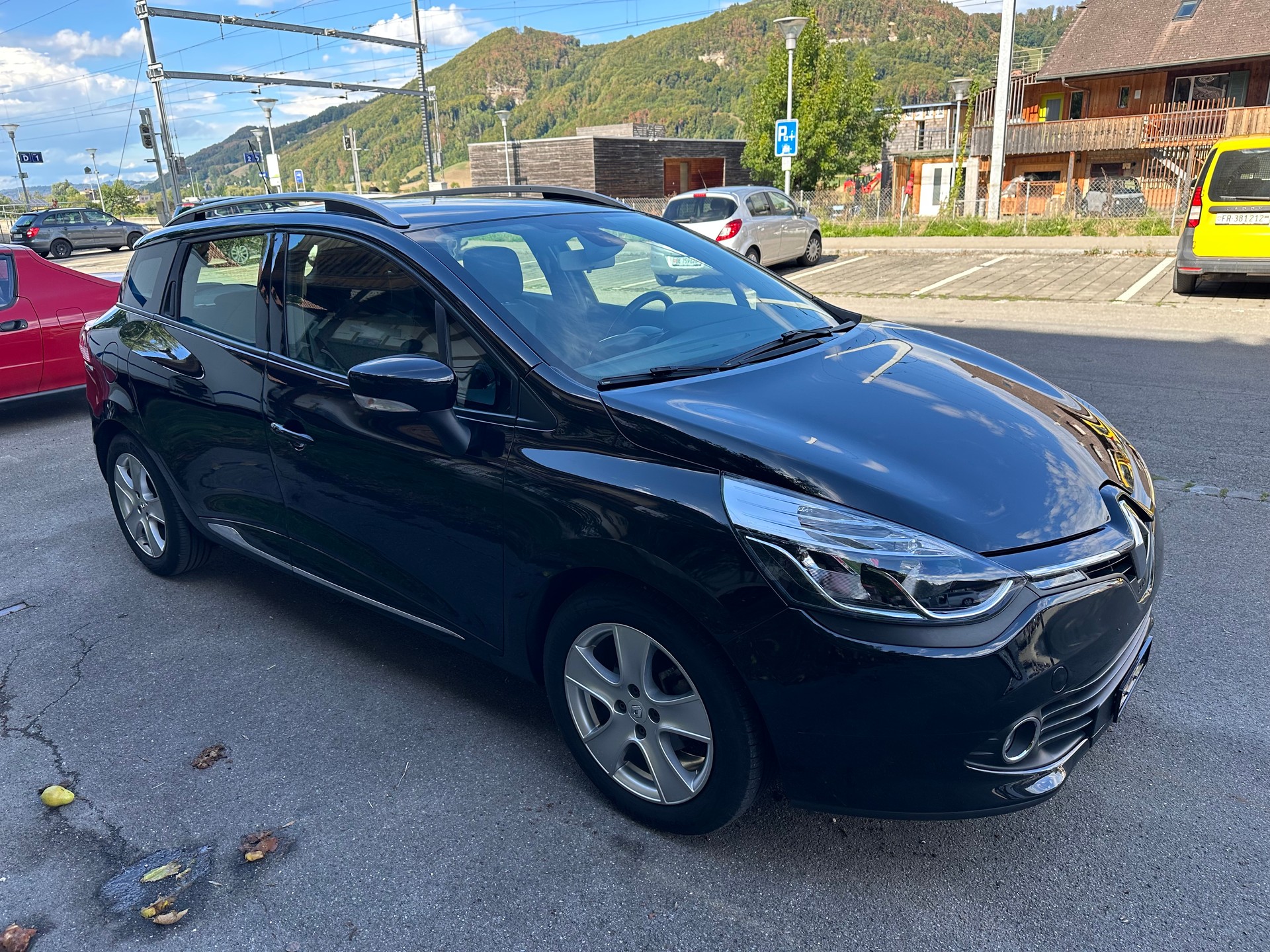 RENAULT Clio Grandtour 0.9 12V Dynamique Frisch ab MFK und Service-image-5