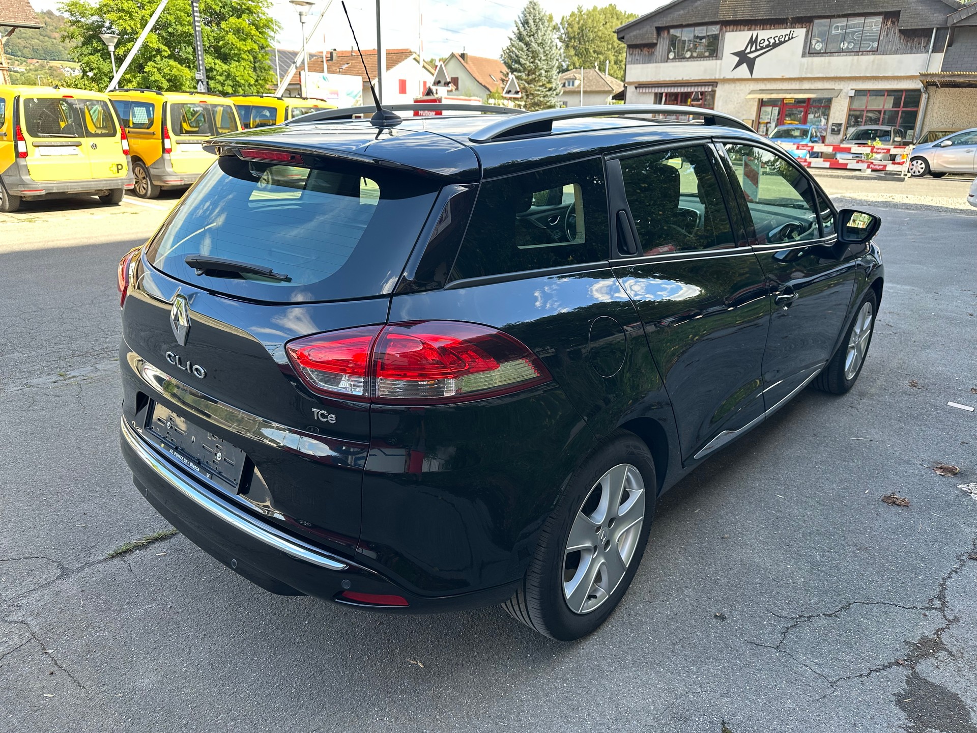 RENAULT Clio Grandtour 0.9 12V Dynamique Frisch ab MFK und Service-image-7
