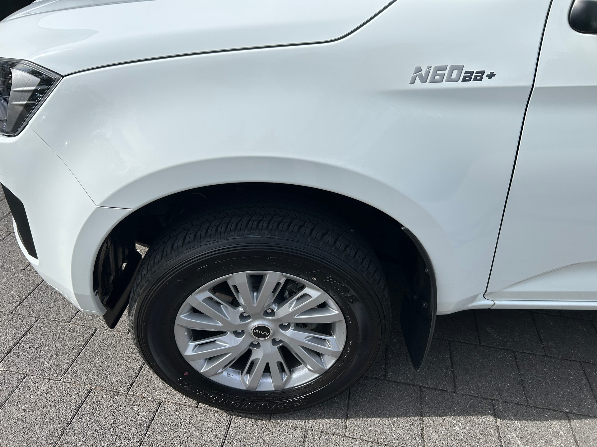 ISUZU D-MAX 1.9 CrewCab N60BB+ 4x4-image-4