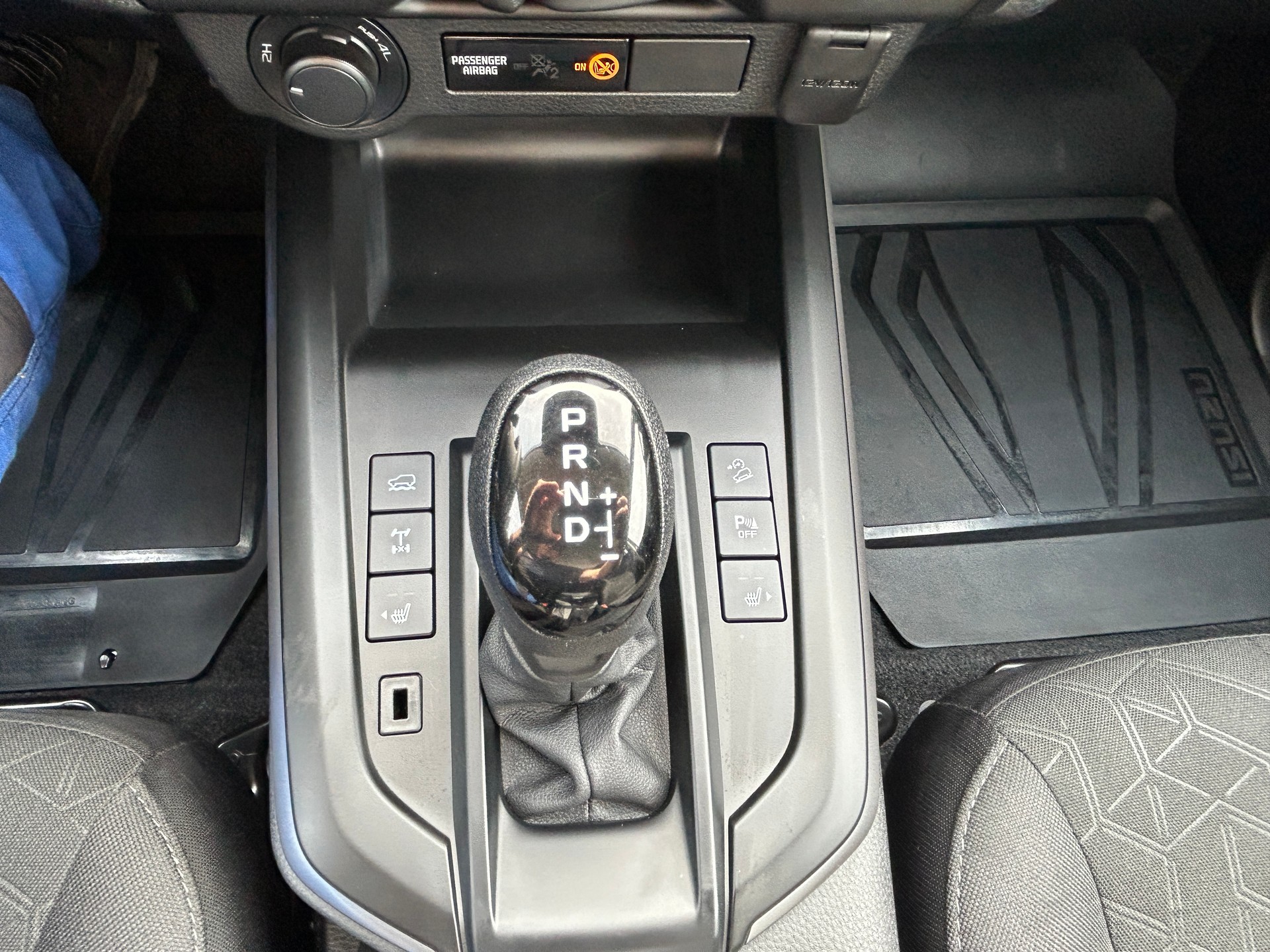 ISUZU D-MAX 1.9 CrewCab N60BB+ 4x4-image-13
