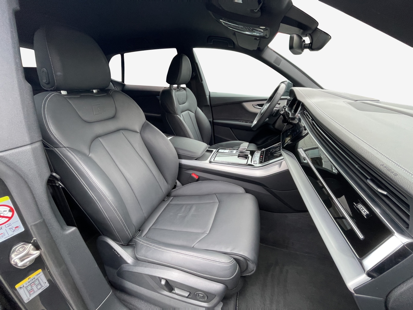 AUDI Q8 SUV TDI quattro 210 kW tiptronic-image-13