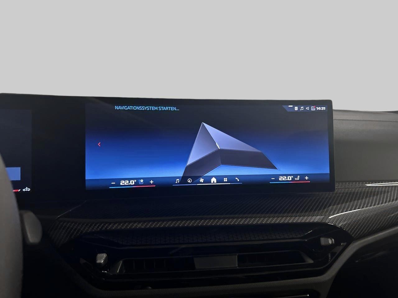 BMW M440i xDrive Cabrio-image-19