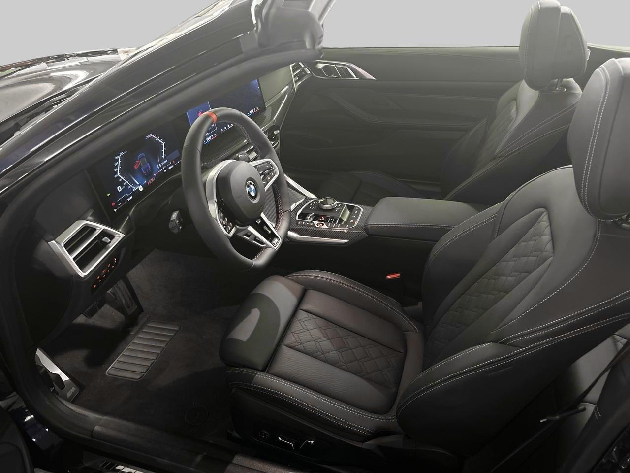 BMW M440i xDrive Cabrio-image-11