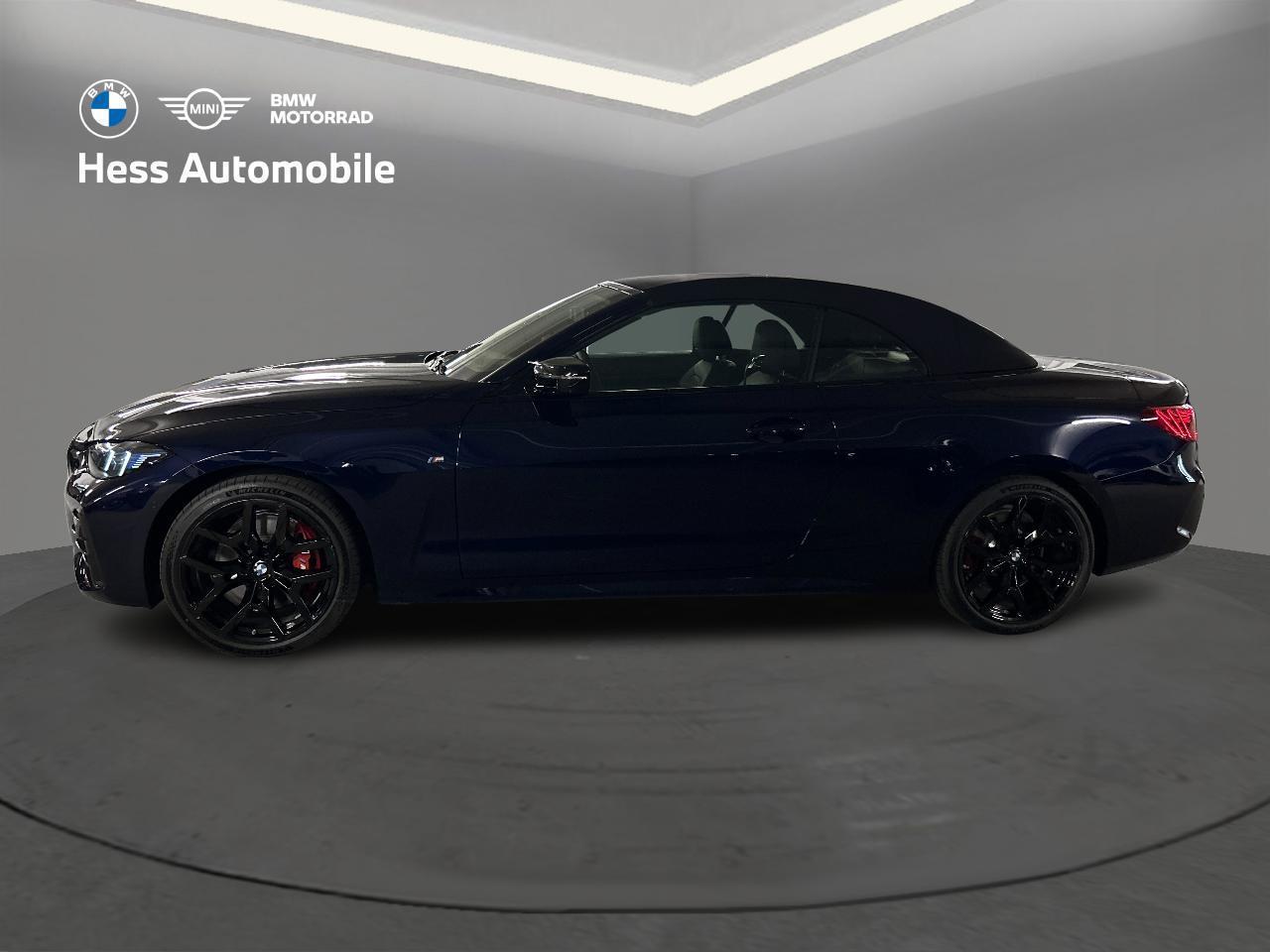 BMW M440i xDrive Cabrio-image-3