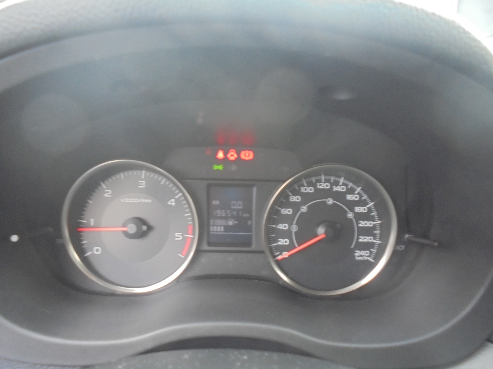 SUBARU XV 2.0D Swiss Three AWD-image-9