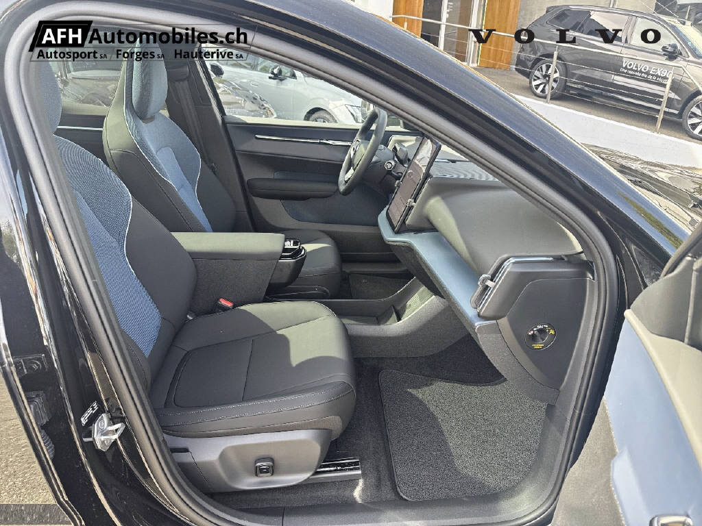VOLVO EX 30 CC E60 Twin Performance AWD-image-13