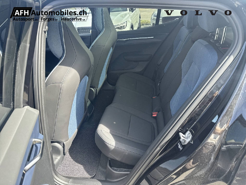 VOLVO EX 30 CC E60 Twin Performance AWD-image-14