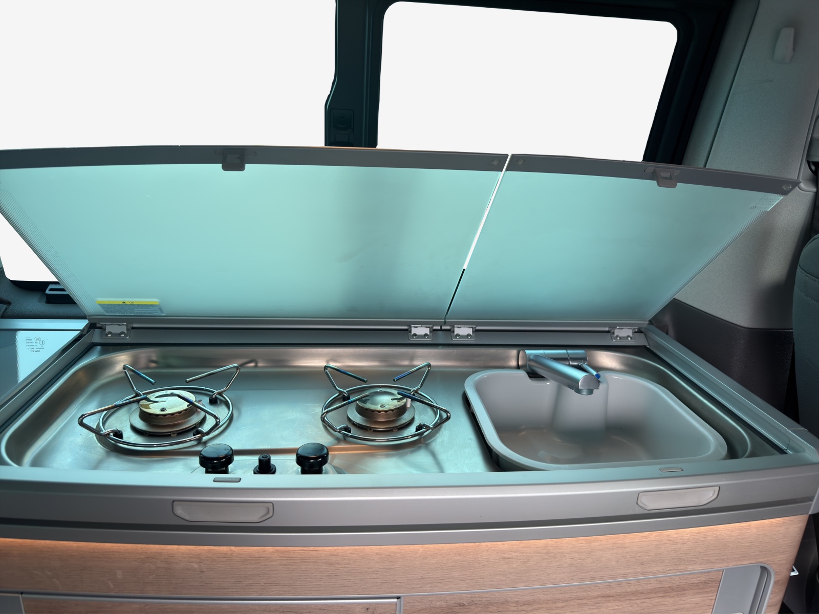 VW T6.1 California 2.0 TDI Ocean Last Edition DSG-image-12