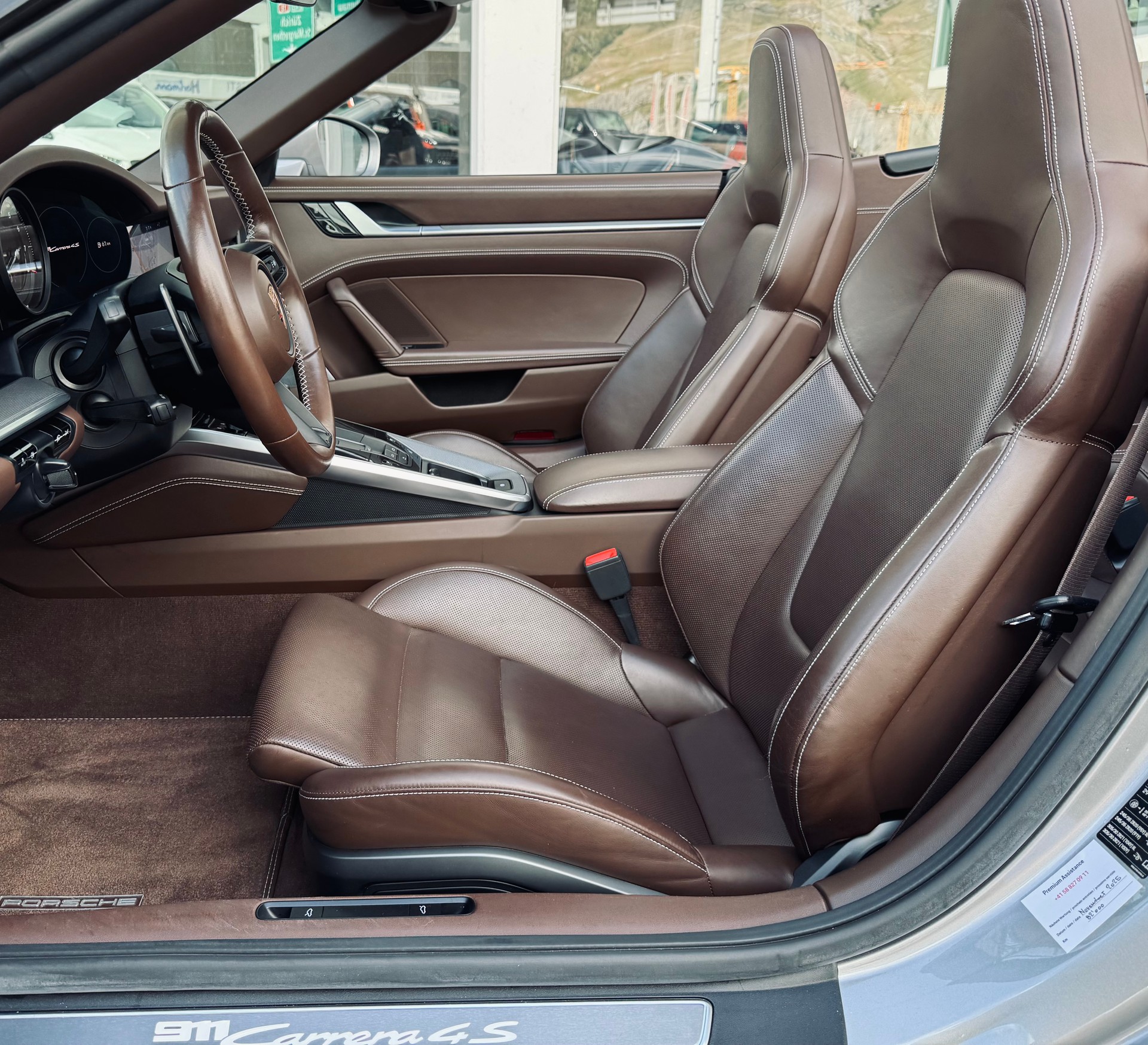 PORSCHE 911 Carrera 4S Cabriolet PDK Sport Design-image-9