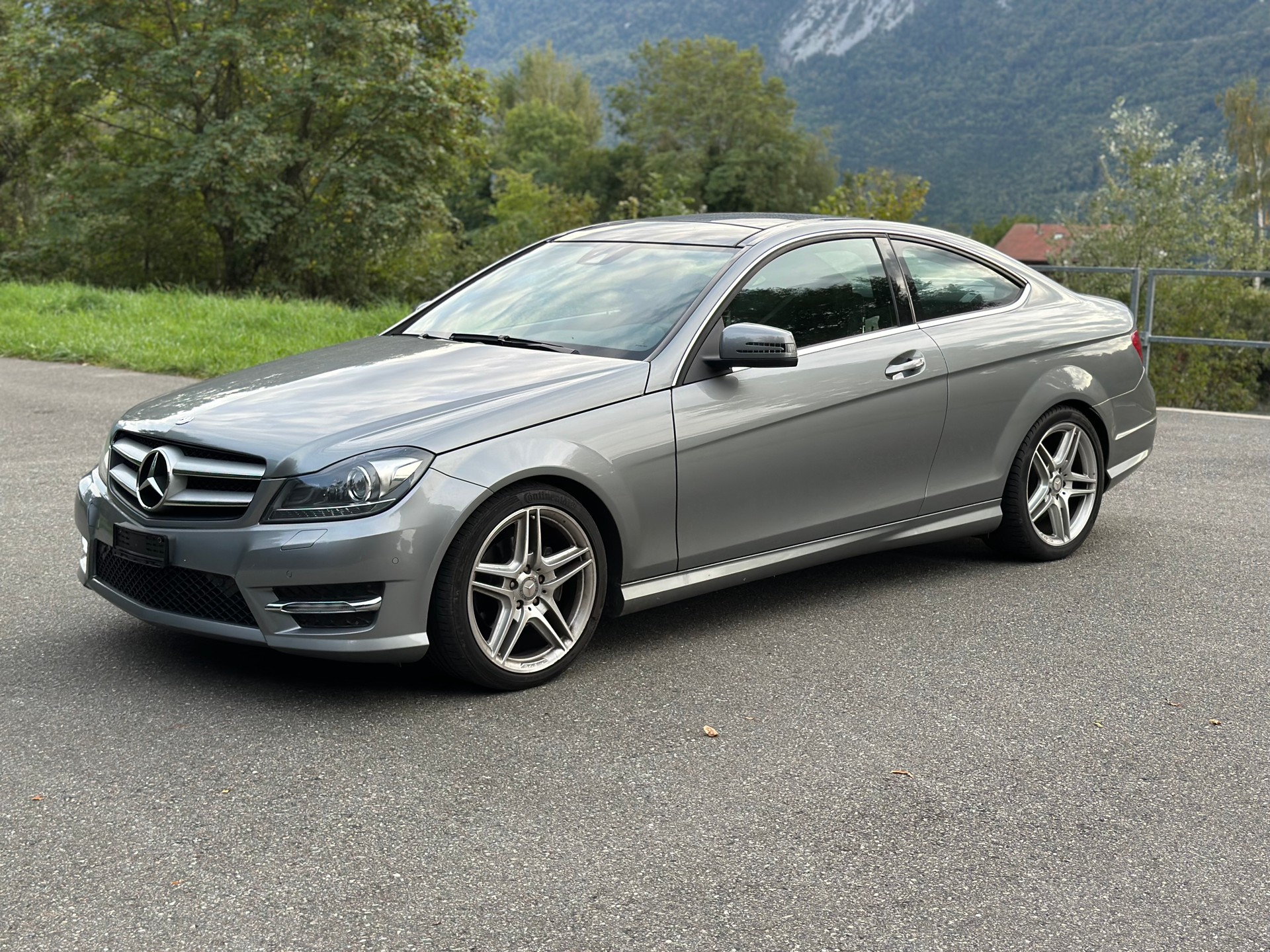 MERCEDES-BENZ C 180 Coupé 7G-Tronic-image-4