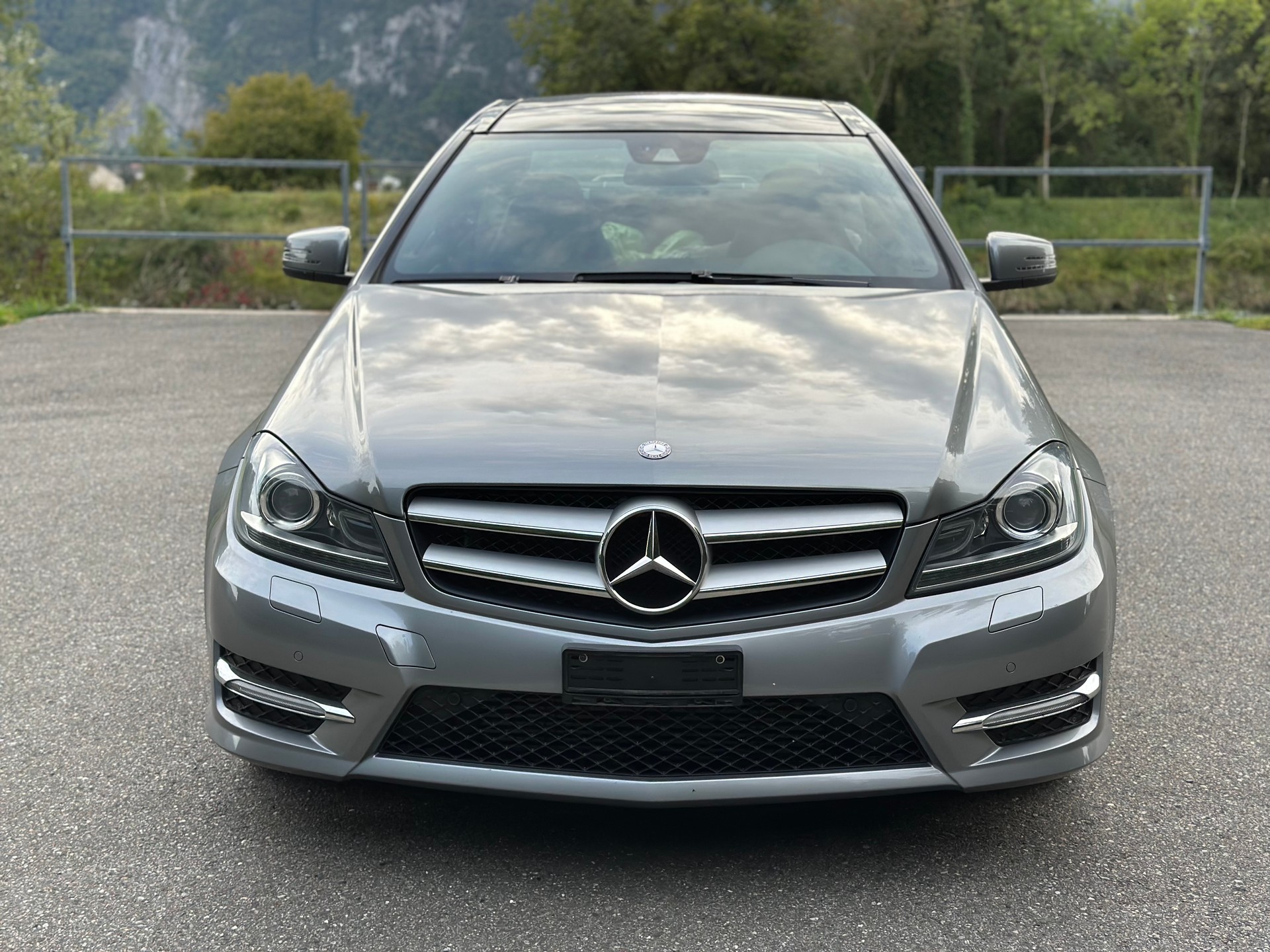 MERCEDES-BENZ C 180 Coupé 7G-Tronic-image-5