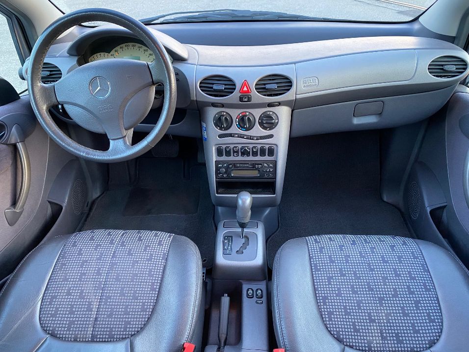 MERCEDES-BENZ A 140 Avantgarde-image-4