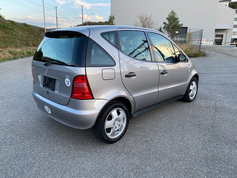MERCEDES-BENZ A 140 Avantgarde-image-2