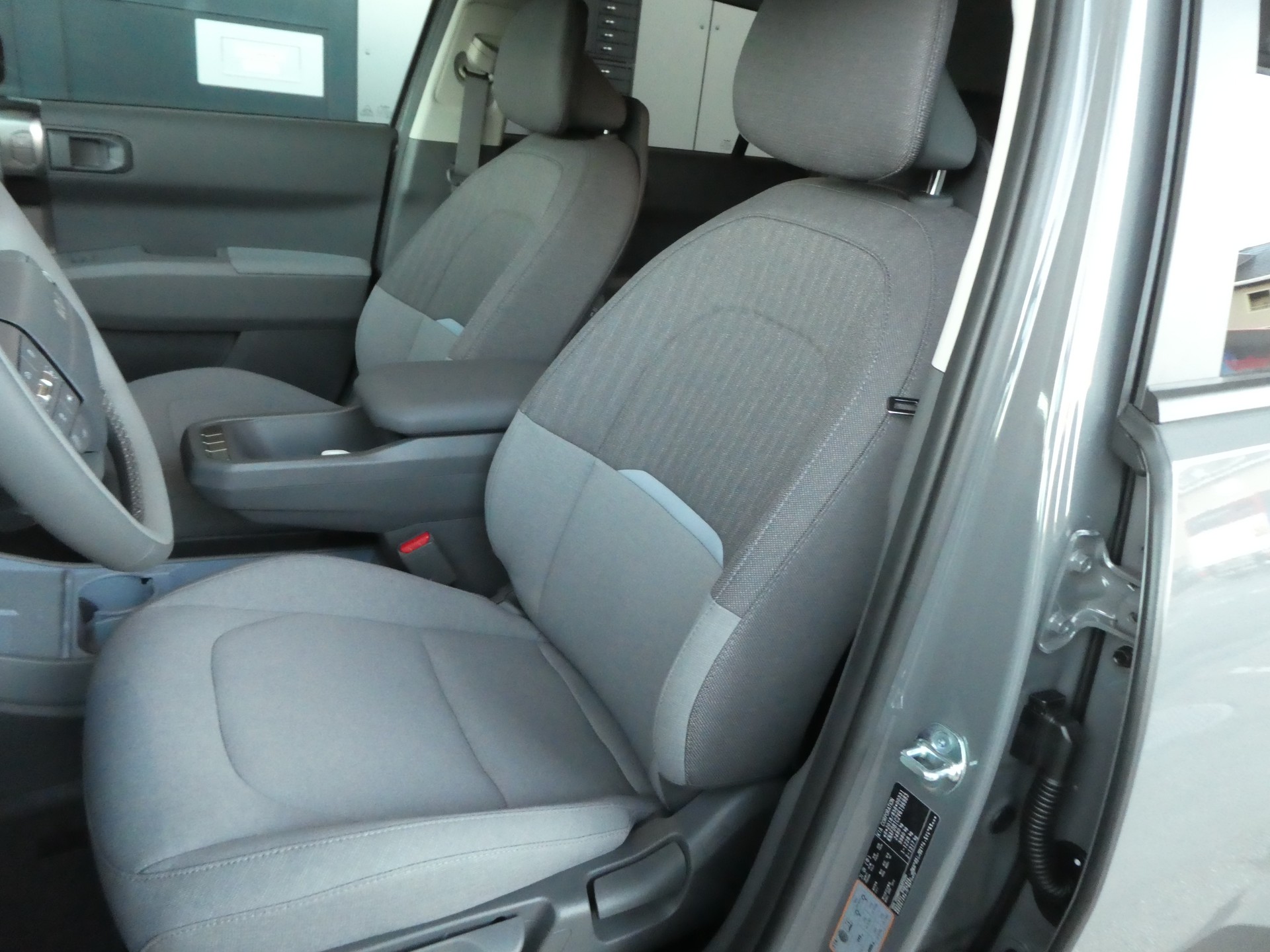 KIA EV3 81,4 kWh Earth 4x4-image-10