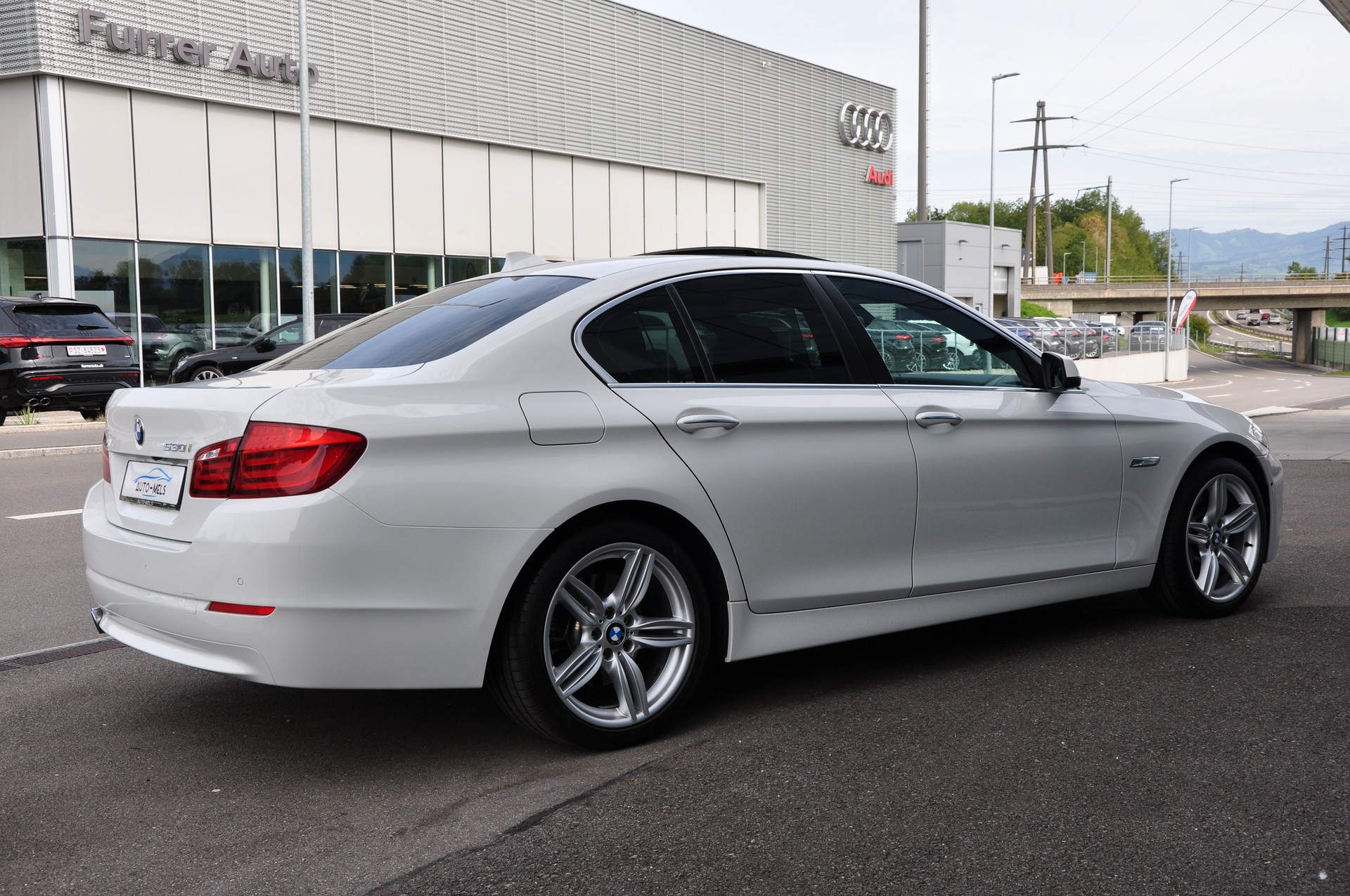 BMW 530i Steptronic-image-9