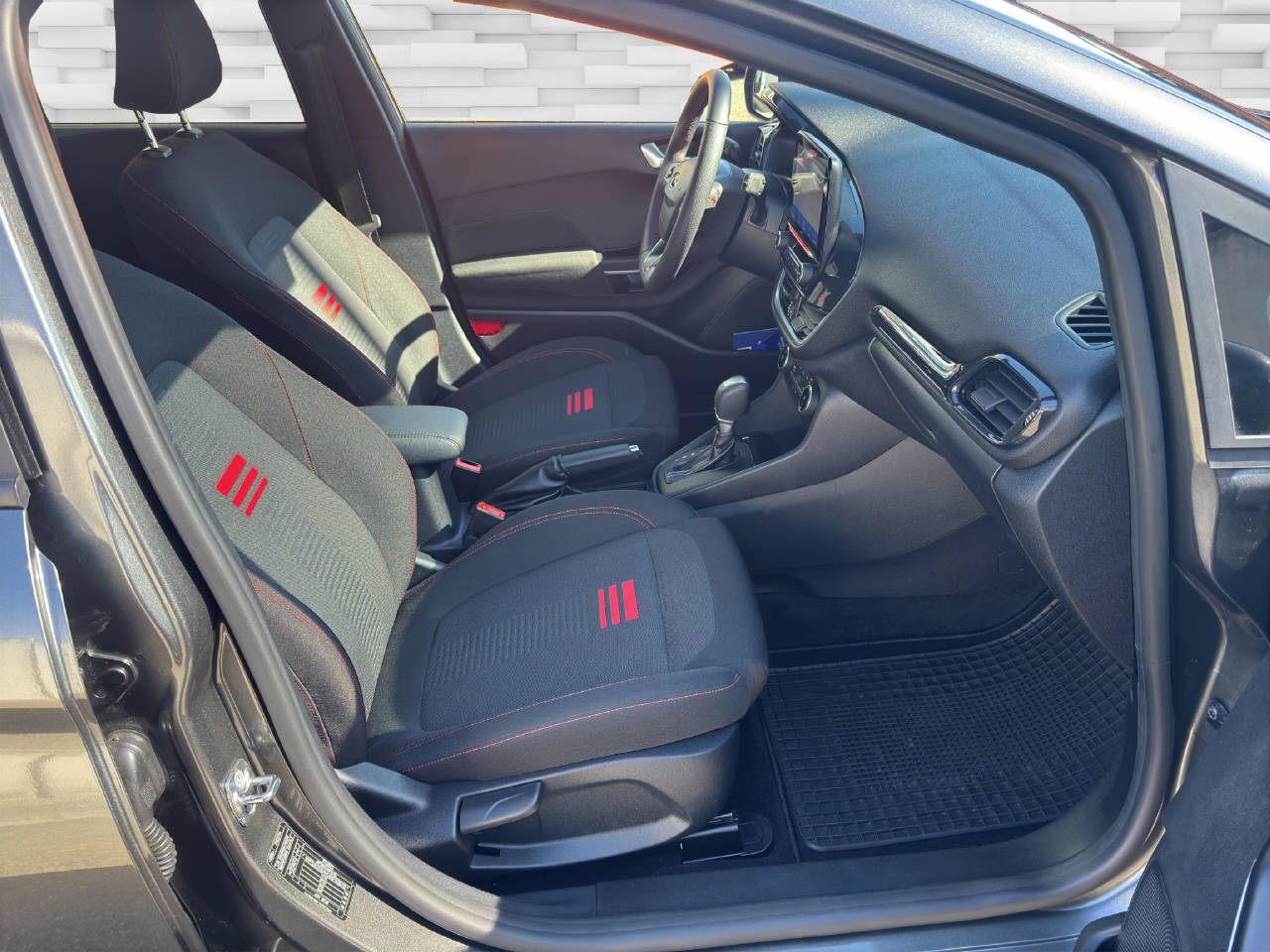 FORD Fiesta 1.0 EcoB Hybrid ST-Line X-image-9