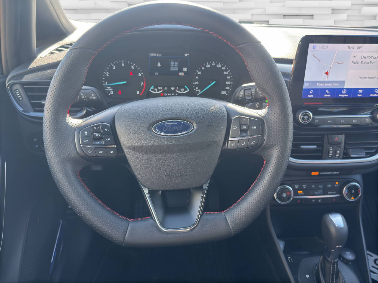 FORD Fiesta 1.0 EcoB Hybrid ST-Line X-image-7