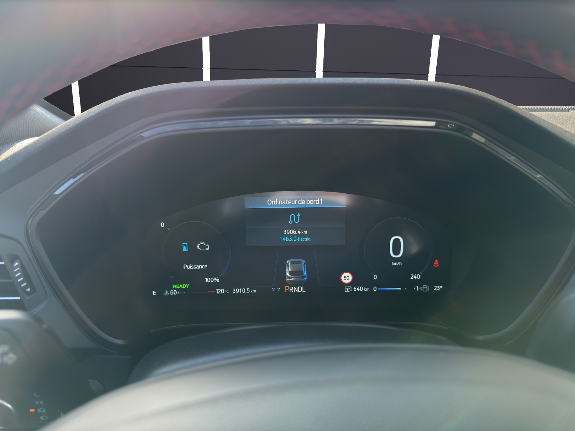 FORD Kuga 2.5 Hybrid ST-Line X-image-8