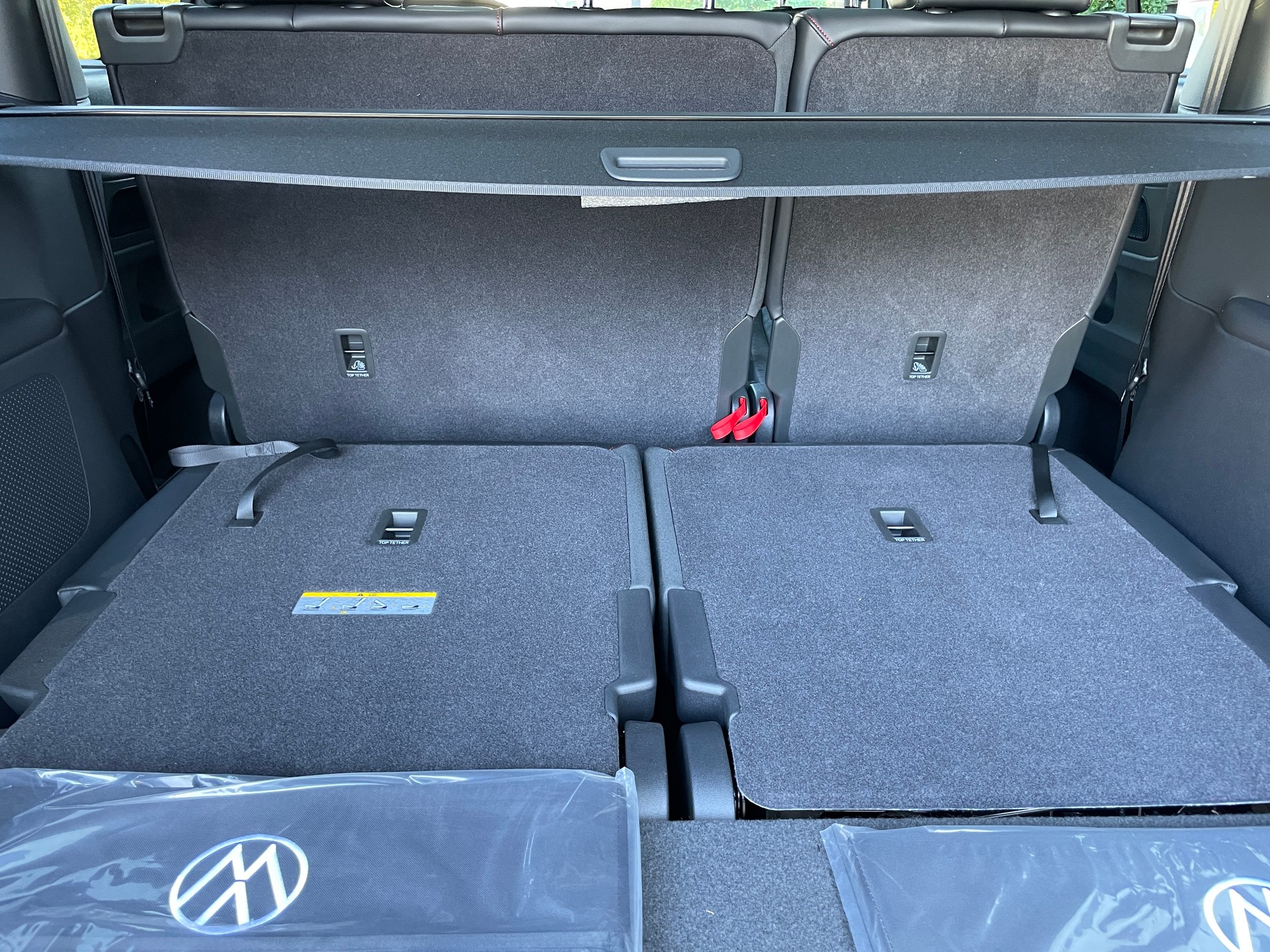 VW ID.Buzz NWB GTX 4 Motion, 7-Sitzer, AHK, Panorama-image-8