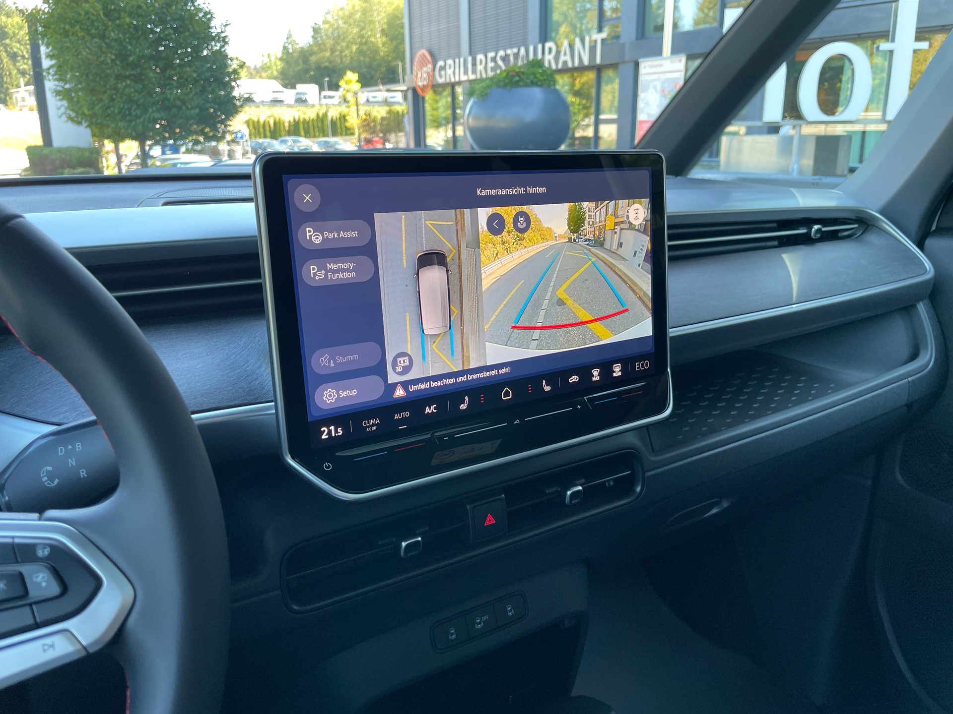VW ID.Buzz NWB GTX 4 Motion, 7-Sitzer, AHK, Panorama-image-18