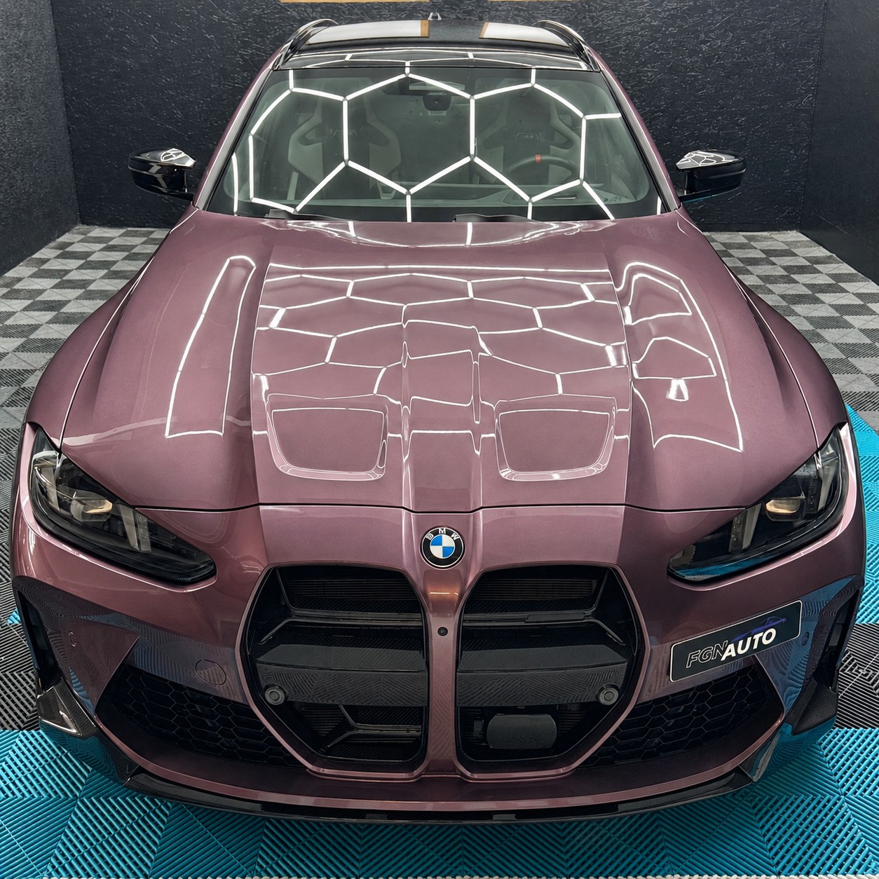 BMW M3 Touring xDrive Competition M * Orchid Velvet II *-image-0