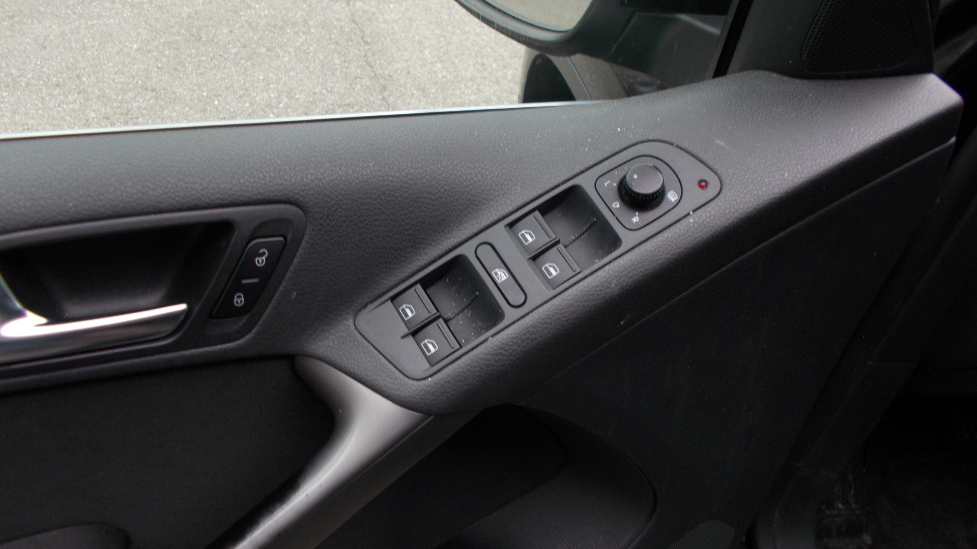 VW Tiguan 2.0 TSI Trend&Fun-image-7