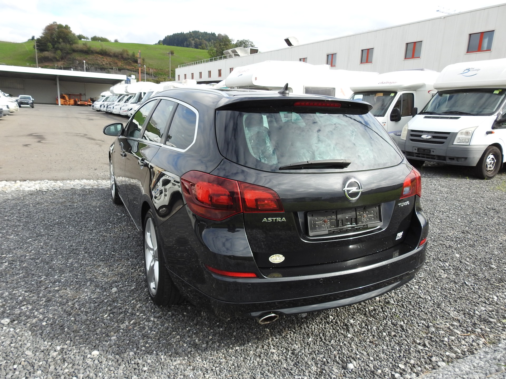 OPEL OPC-Line SportsTourer 1.6i 16V Turbo Sport-image-3