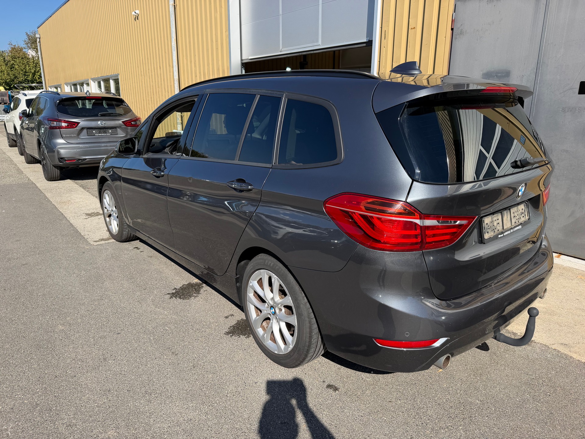 BMW 220d xDrive Gran Tourer Sport Line Steptronic-image-12