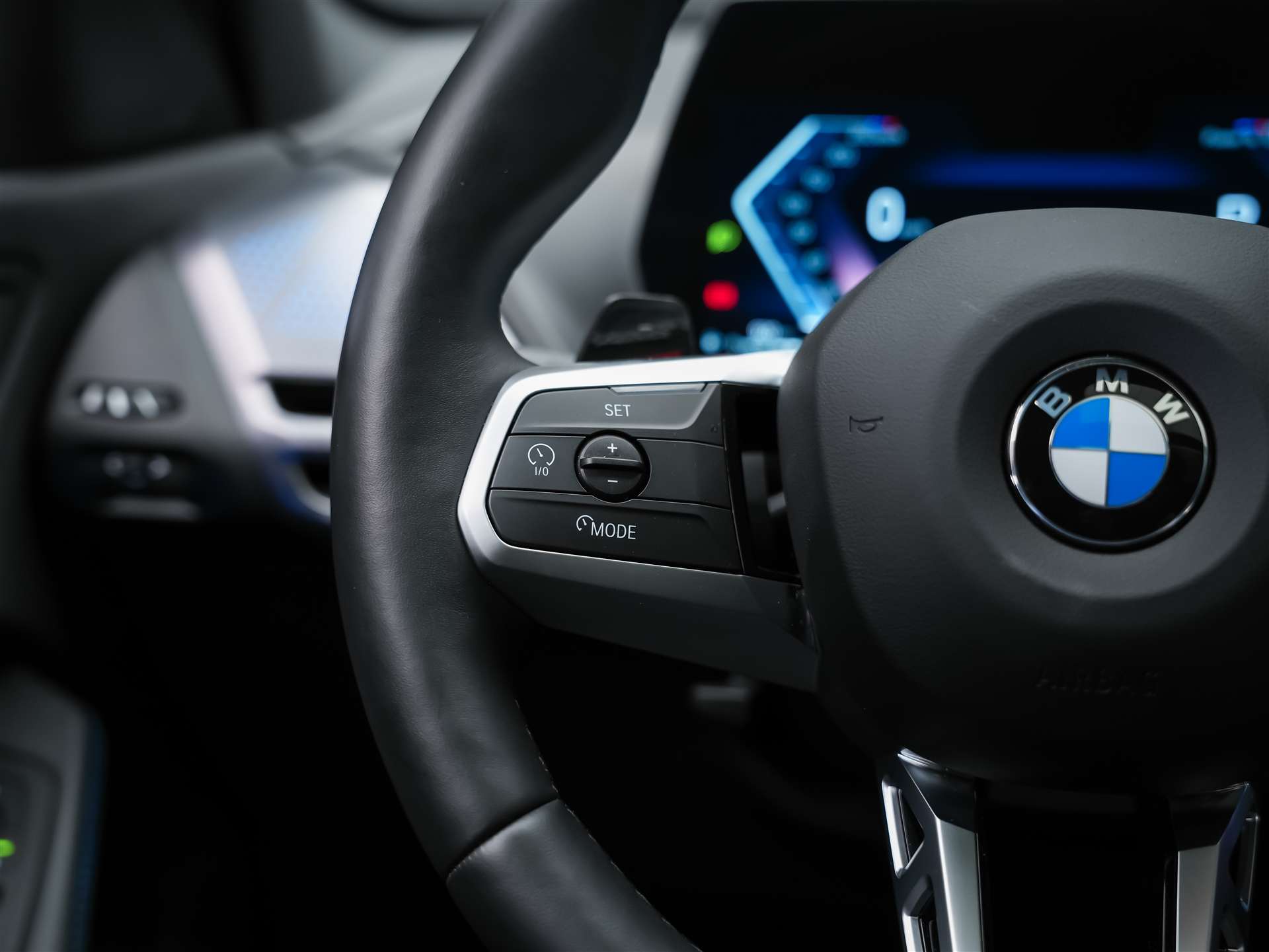 BMW 120 M Sport Steptronic *2026*Panorama*Werksgarantie*Driving Assistant Plus*-image-24