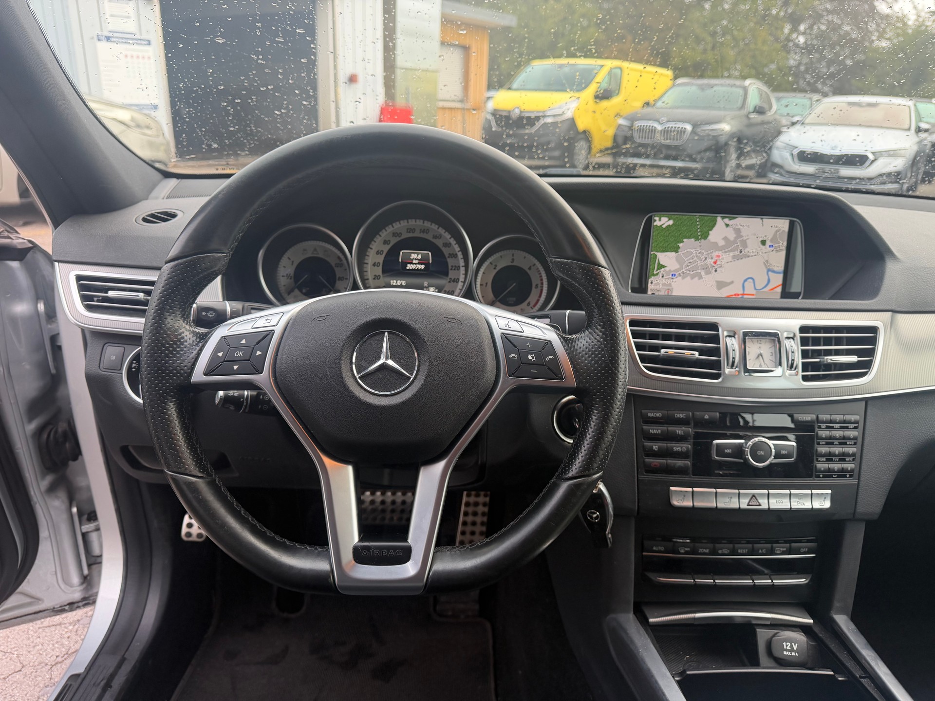 MERCEDES-BENZ E 350 BlueTEC Avantgarde 4Matic 7G-Tronic * Leder * Navi * LED * Klima-Auto * PDC V&H * Tempomat * Ab MFK-image-6