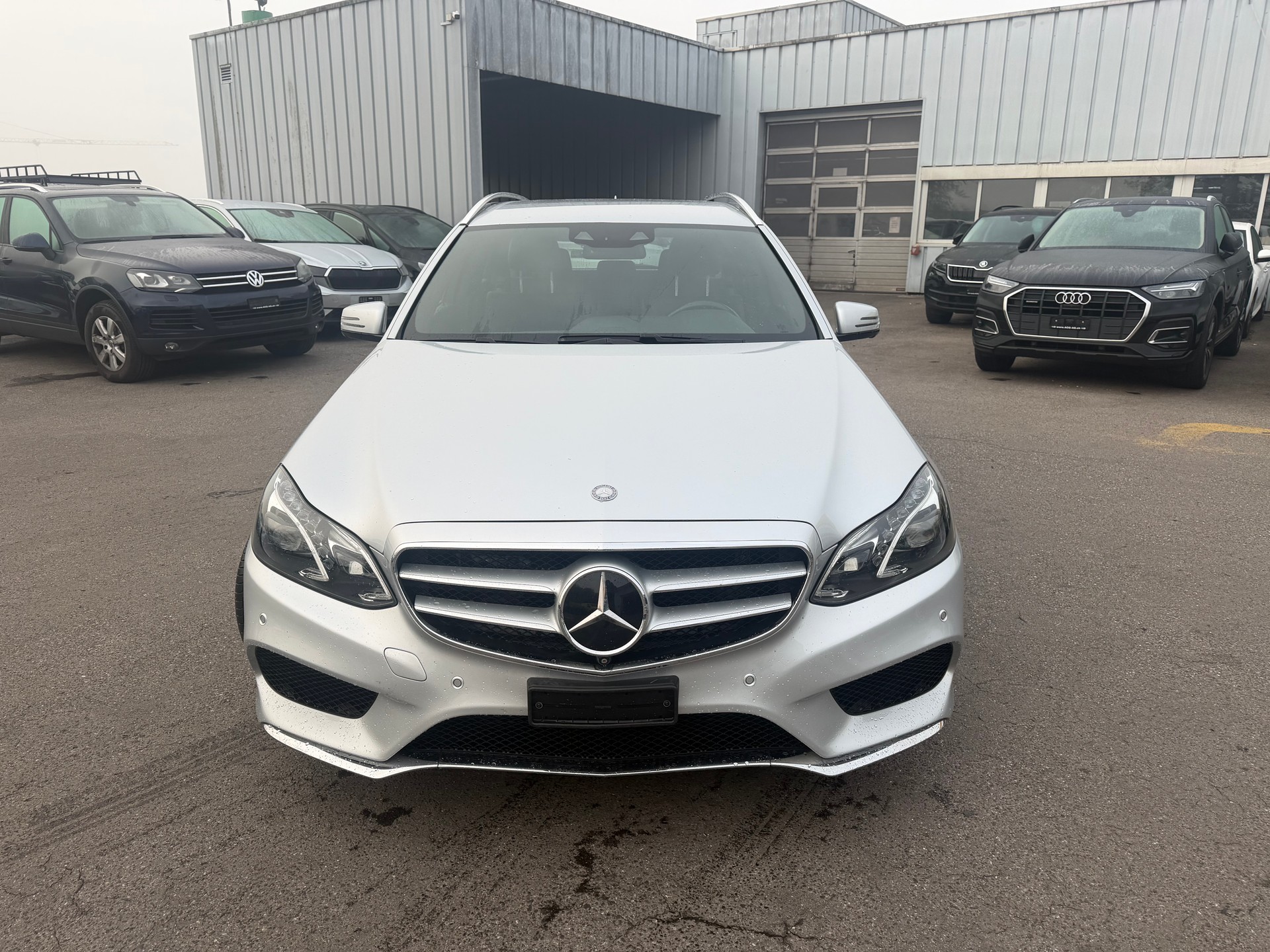 MERCEDES-BENZ E 350 BlueTEC Avantgarde 4Matic 7G-Tronic * Leder * Navi * LED * Klima-Auto * PDC V&H * Tempomat * Ab MFK-image-1