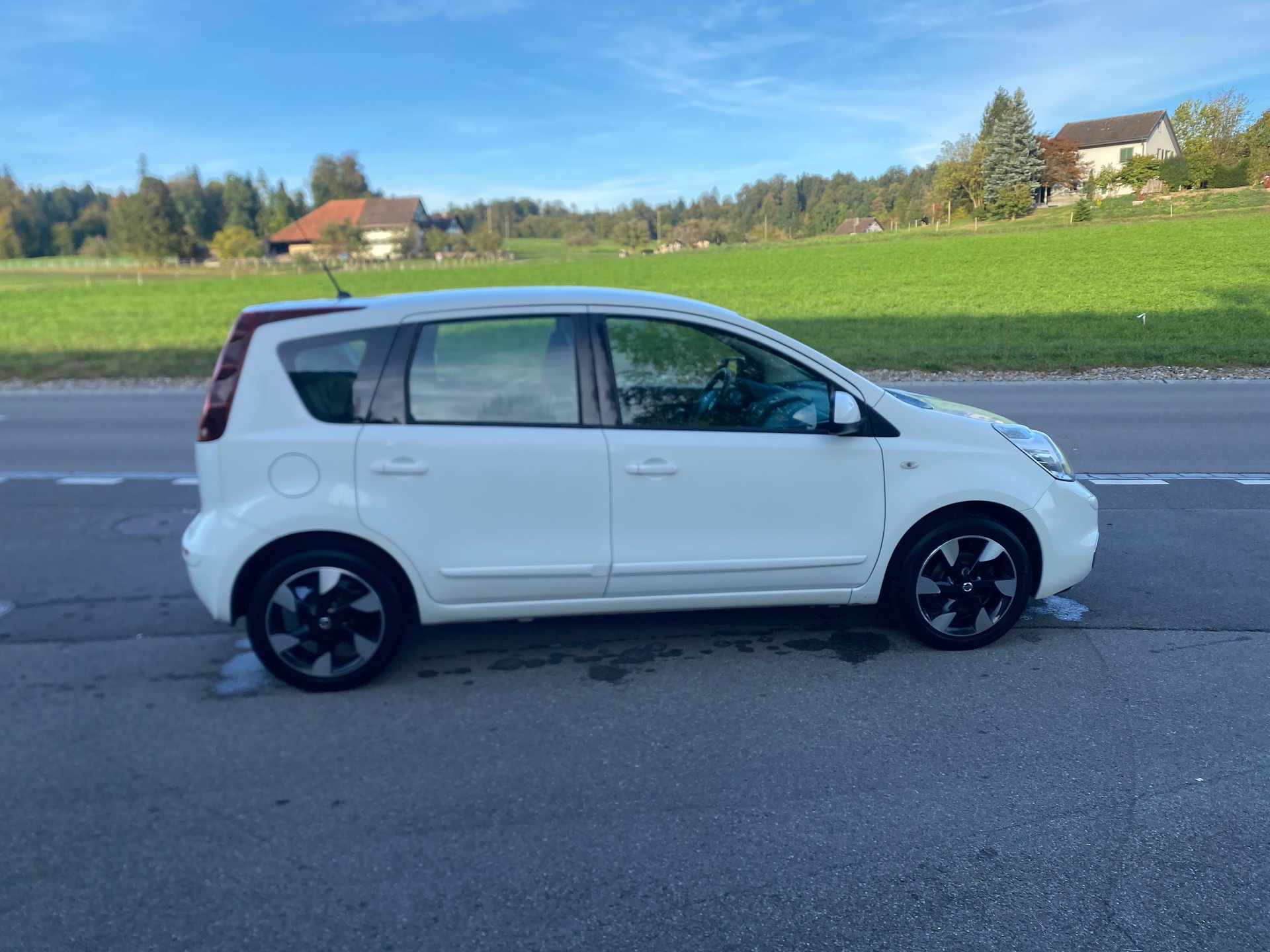 NISSAN Note 1.6 i-Way+ Automatic-image-4